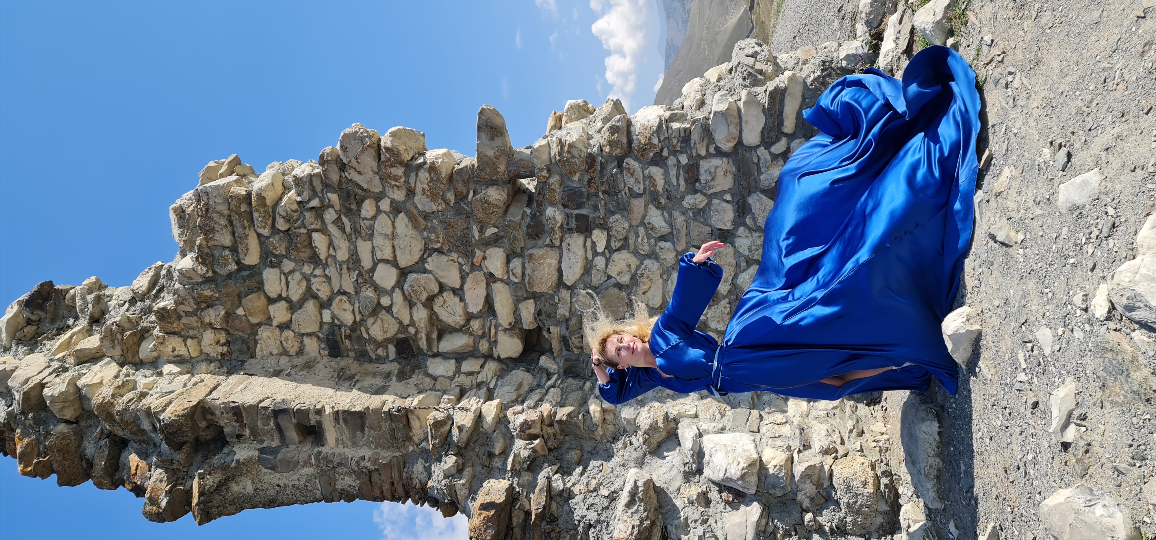 Лайт. - Ешь. Восхищайся. Люби. Путешествие по Кавказу. (4/40)