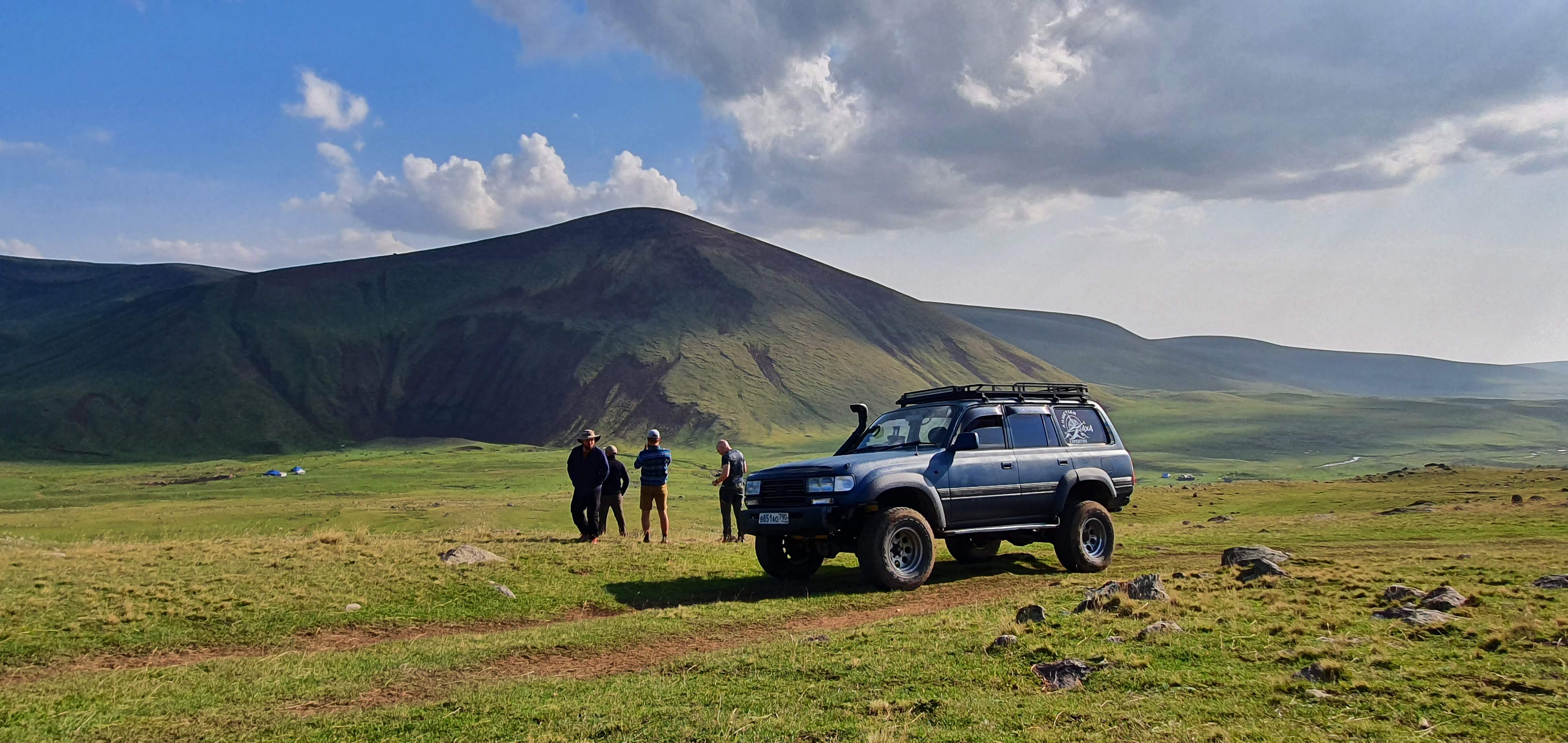 ГОРНОЕ ОЗЕРО РАПИ и плавание на САП (5/14)