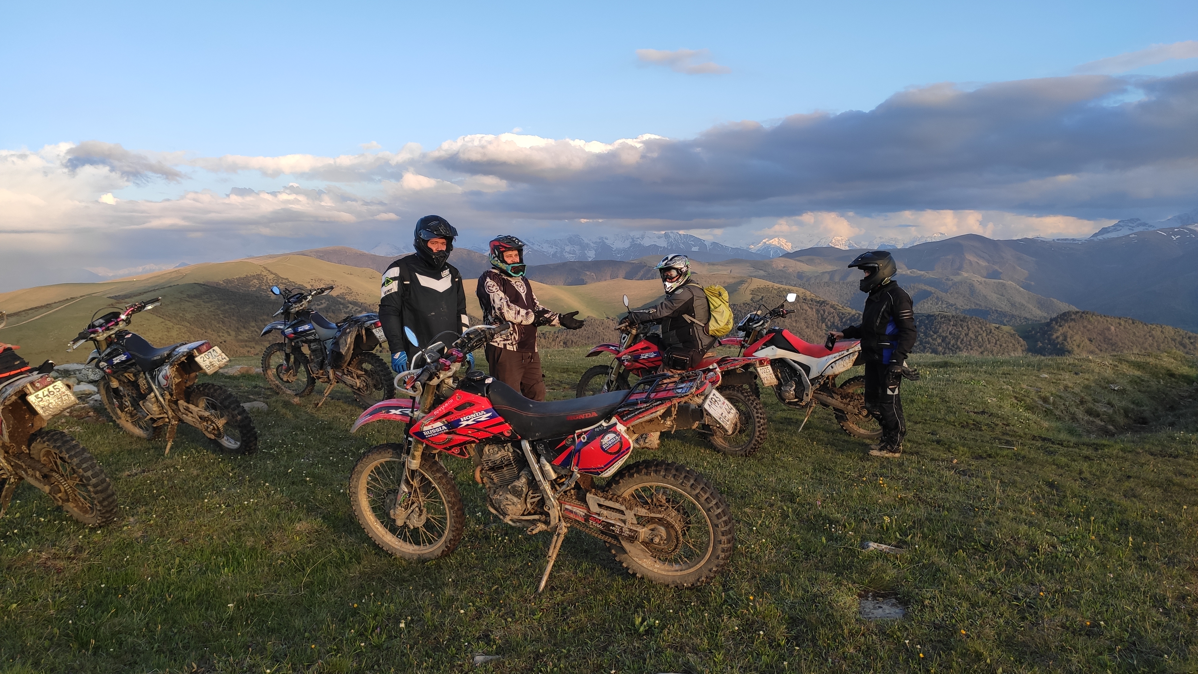 Мототур Путь Скифов: Архыз, Домбай, Эльбрус (7/9)