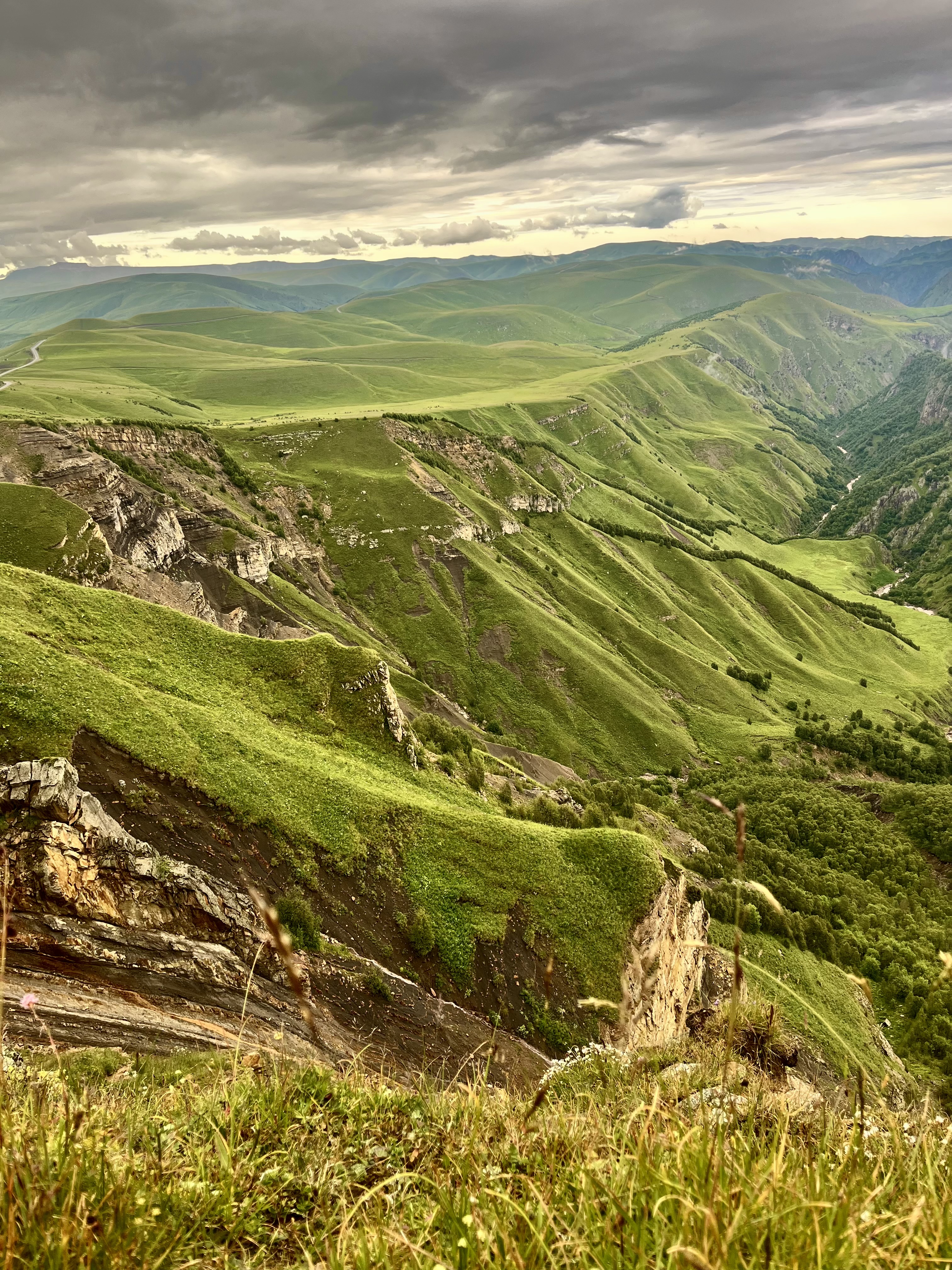 Индивидуальный джип-тур в урочище Джилы-Су из Кисловодска (10/17)