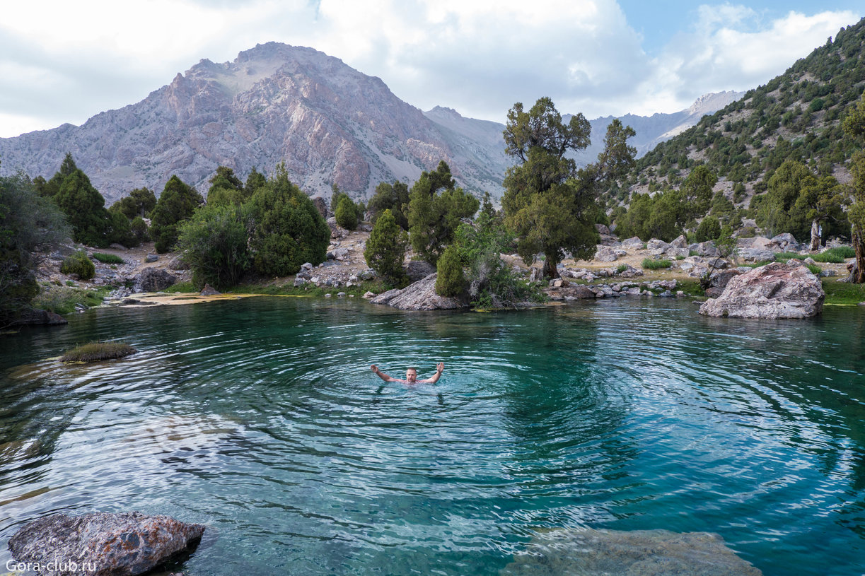 Таджикистан. Фанские горы без рюкзаков (4/26)