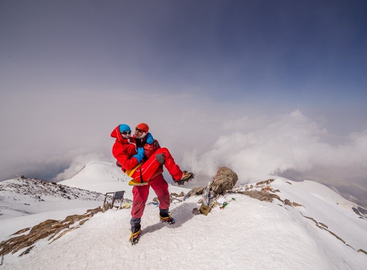 Эльбрус с юга. Восхождение с комфортом (30/57)