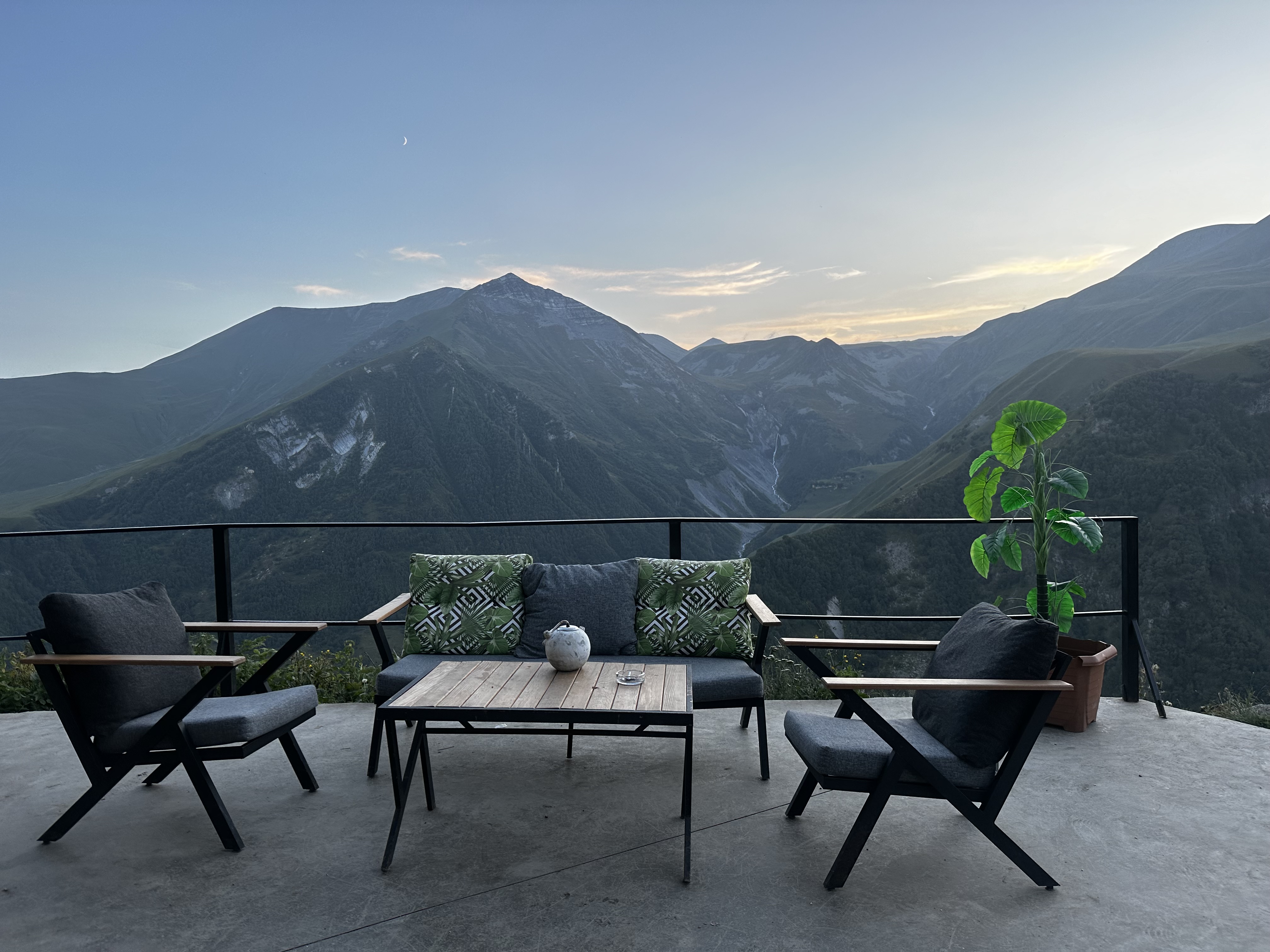 Ртвели! Винное спа - Тбилиси, Казбеги, Кахетия. Лучший гид грузии! (24/30)