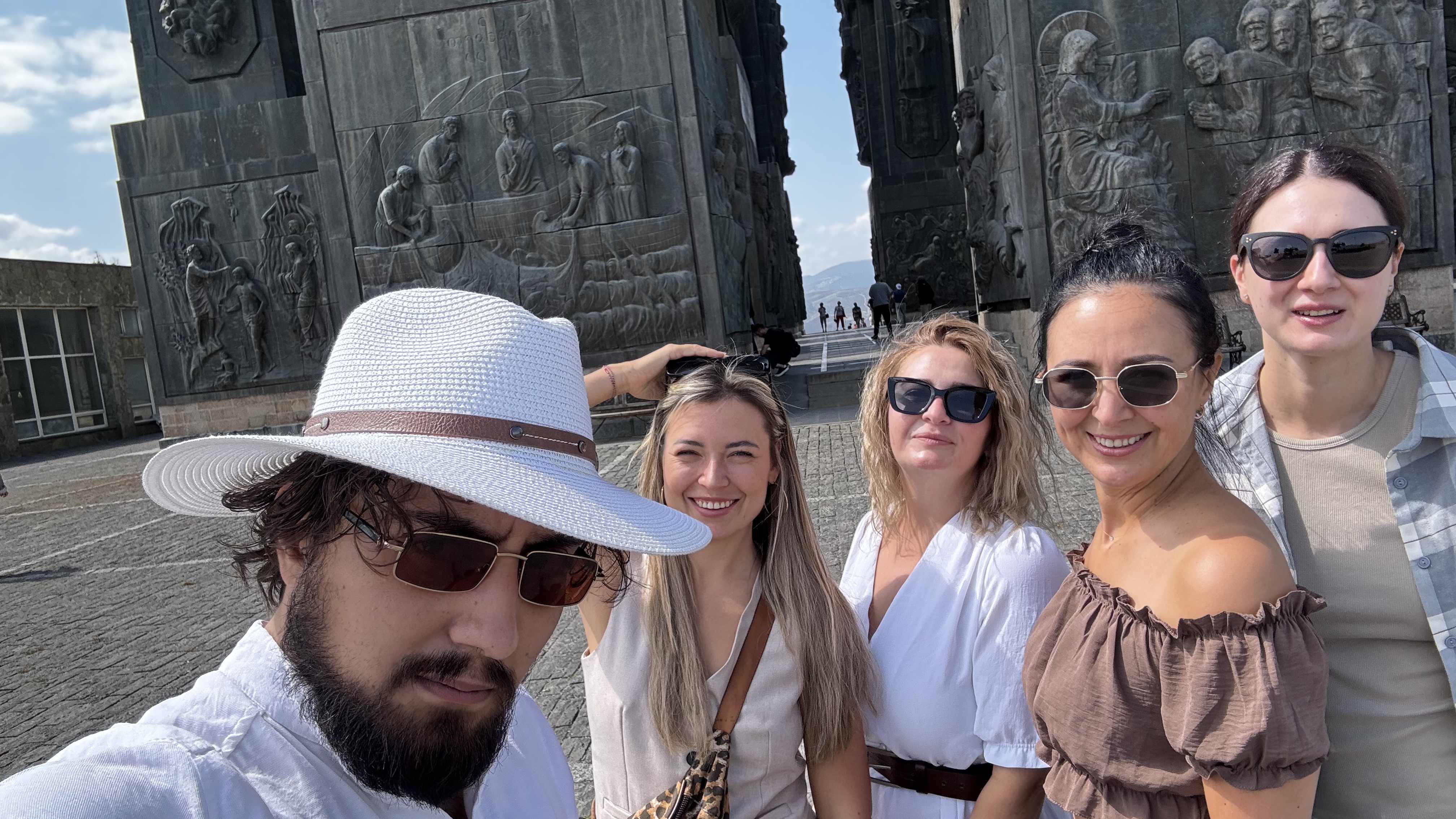 Ртвели! Винное спа - Тбилиси, Казбеги, Кахетия. Лучший гид грузии! (25/30)