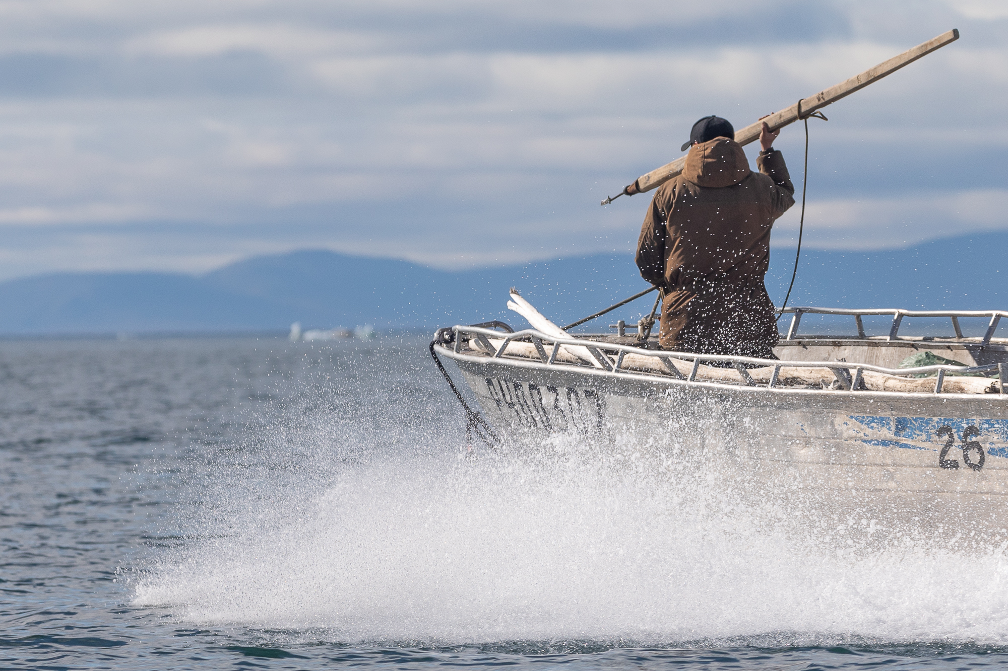 На Край Света (Мыс Дежнева, китобои и оленеводы Чукотки) (5/56)