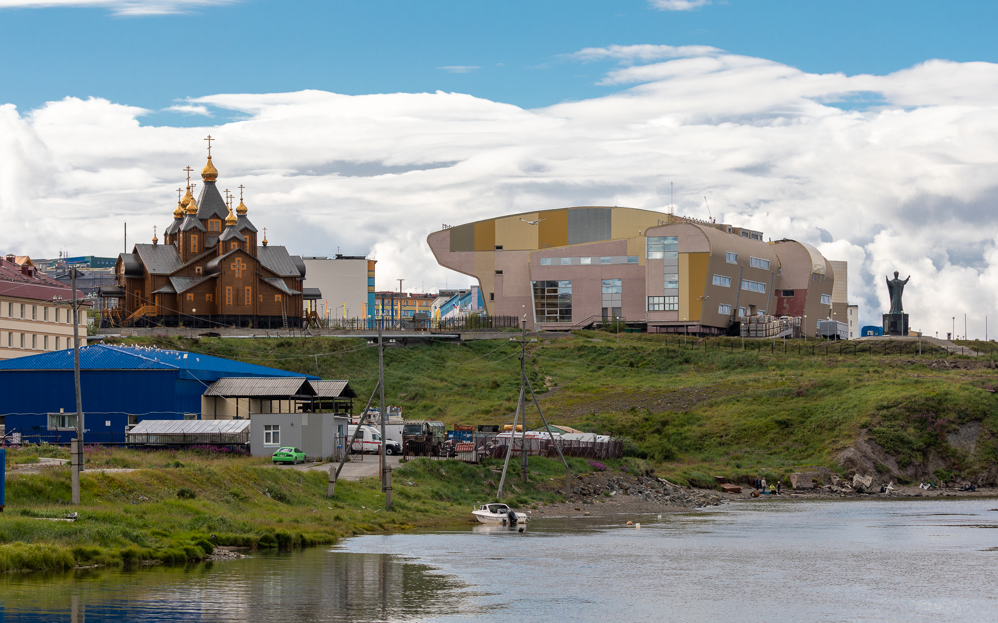 На Край Света (Мыс Дежнева, китобои и оленеводы Чукотки) (18/56)