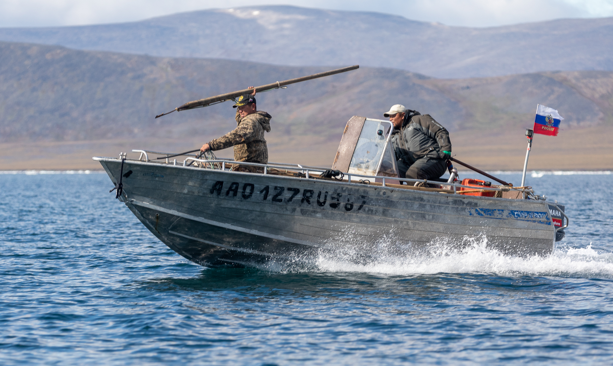 На Край Света (Мыс Дежнева, китобои и оленеводы Чукотки) (6/56)