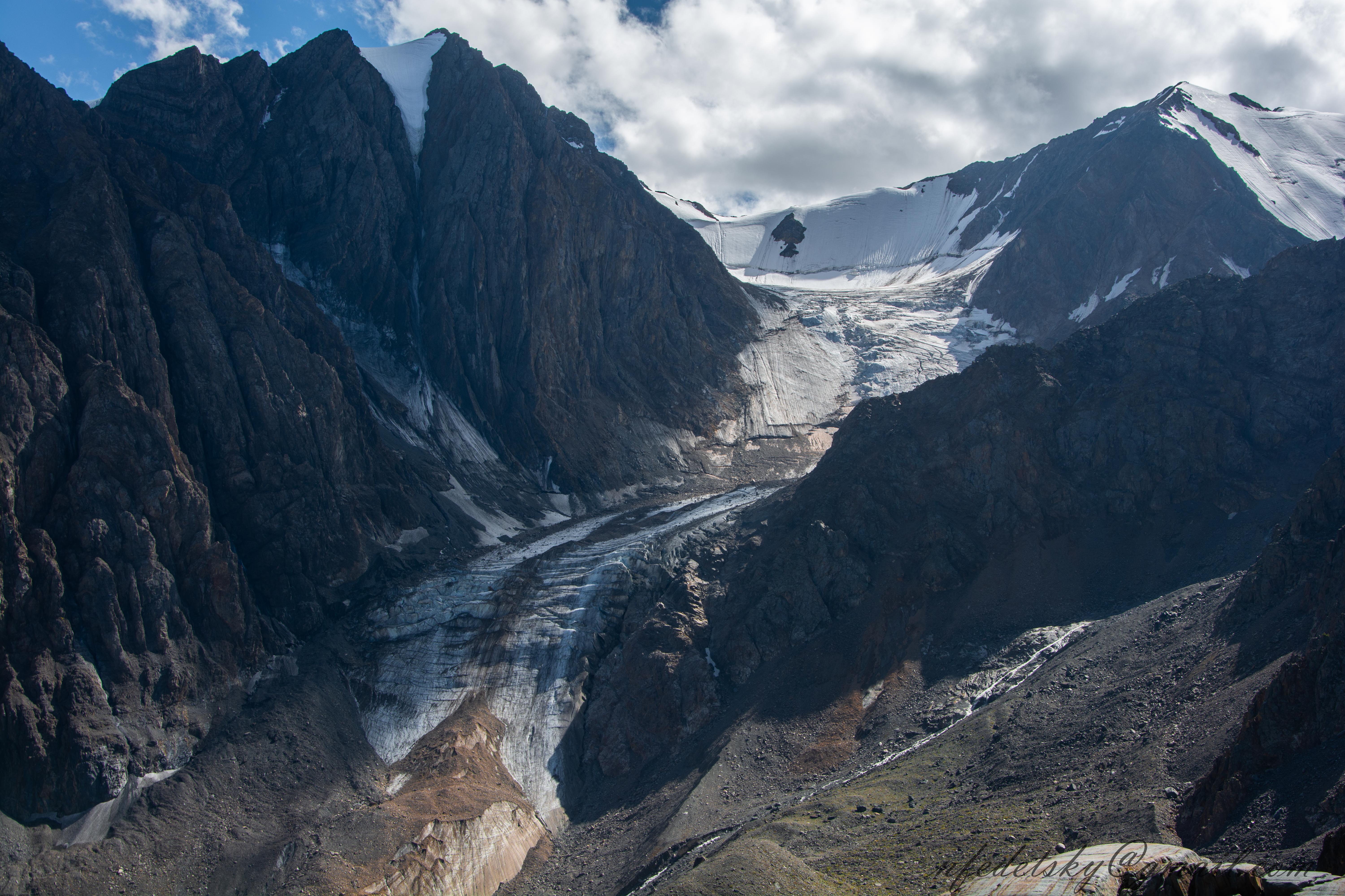 Трекинг в альплагере Актру (9/16)