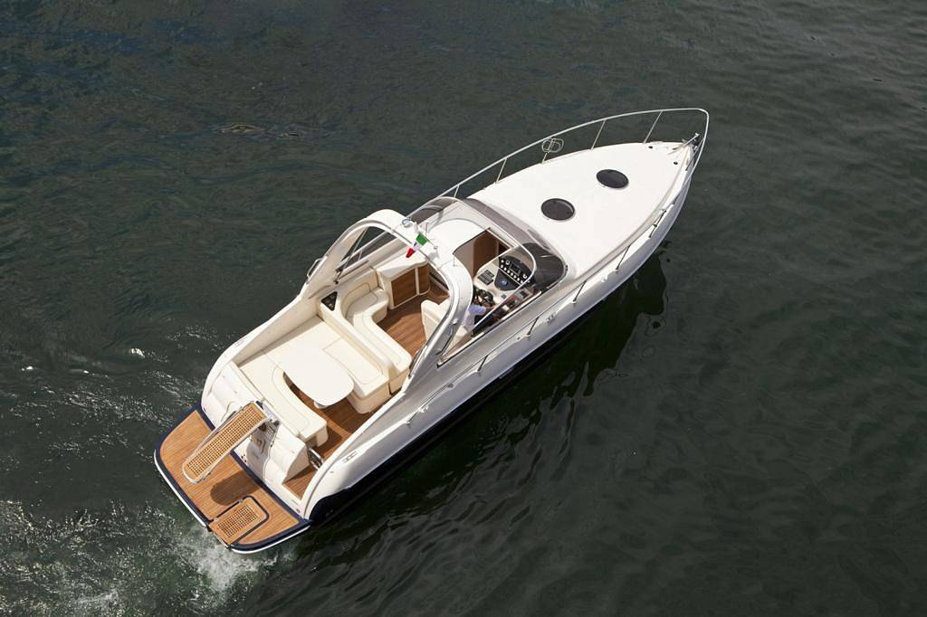 Индивидуальная прогулка на роскошной  яхте. Аренда однопалубной яхты (9/66)