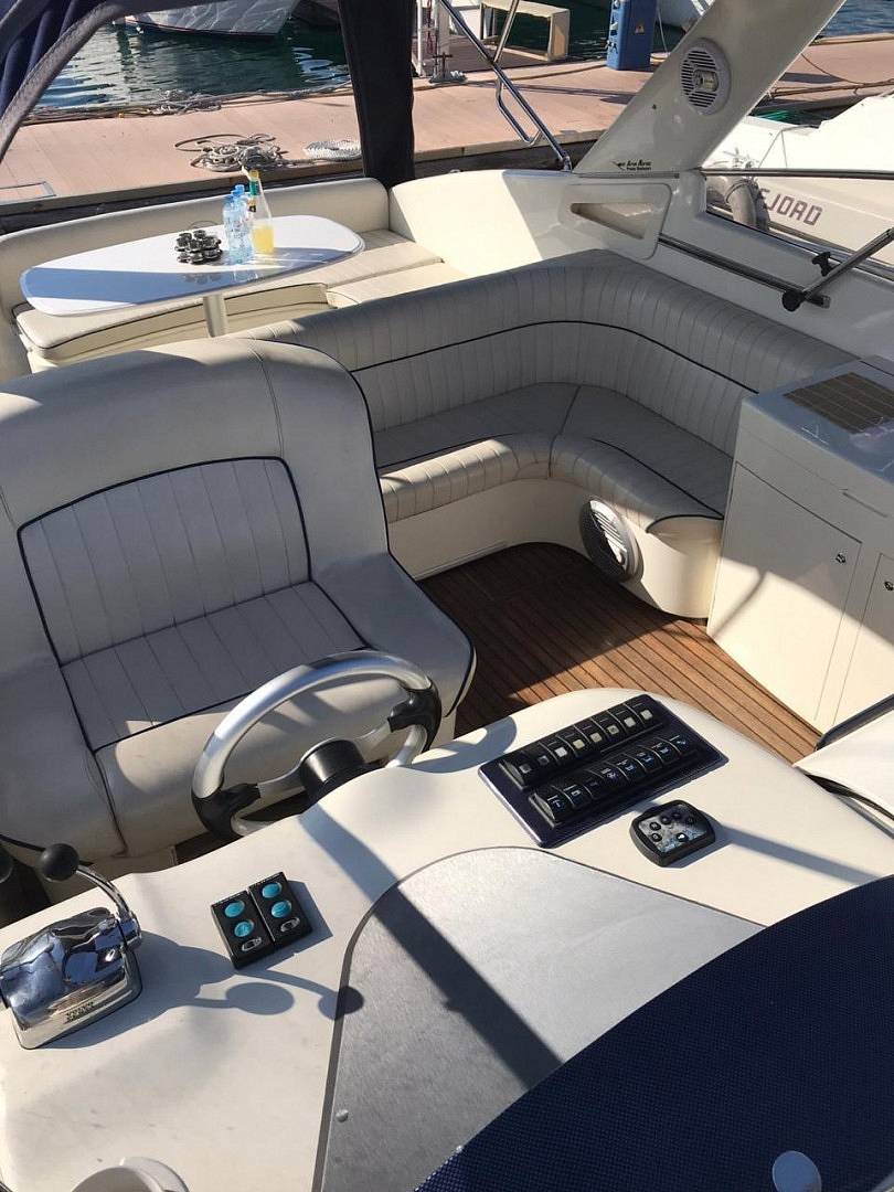 Индивидуальная прогулка на роскошной  яхте. Аренда однопалубной яхты (12/66)