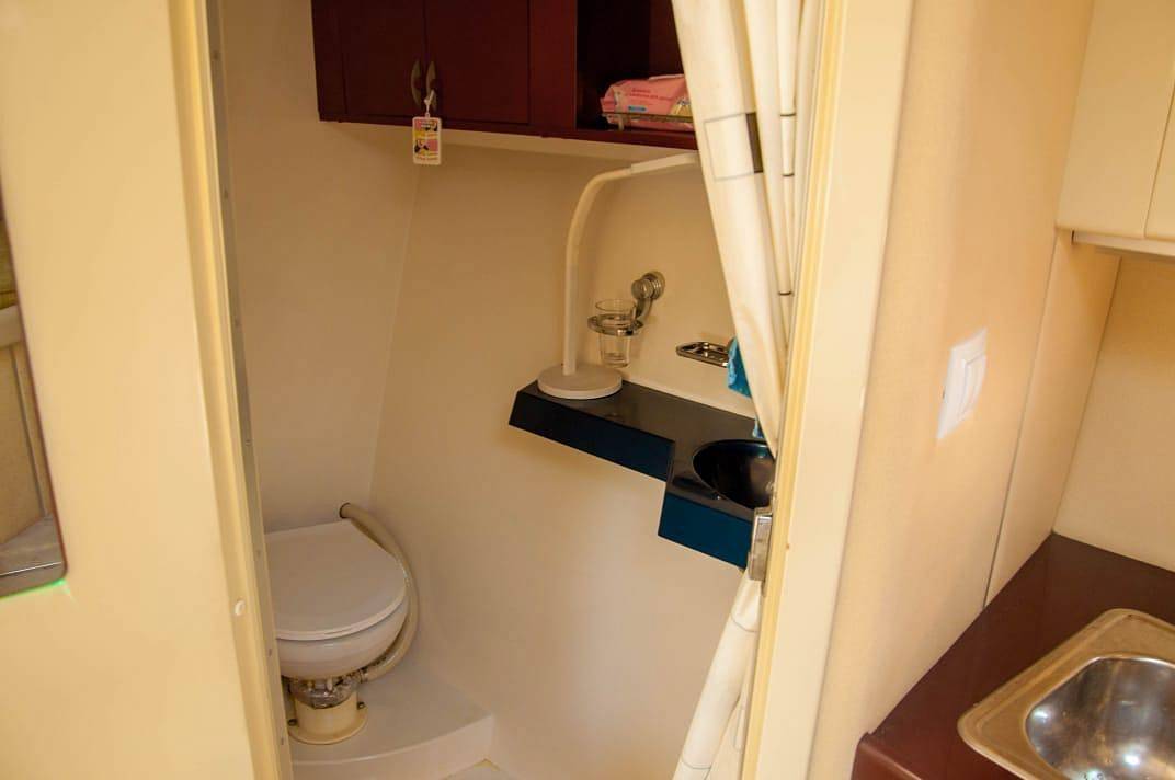 Индивидуальная прогулка на роскошной  яхте. Аренда однопалубной яхты (16/66)