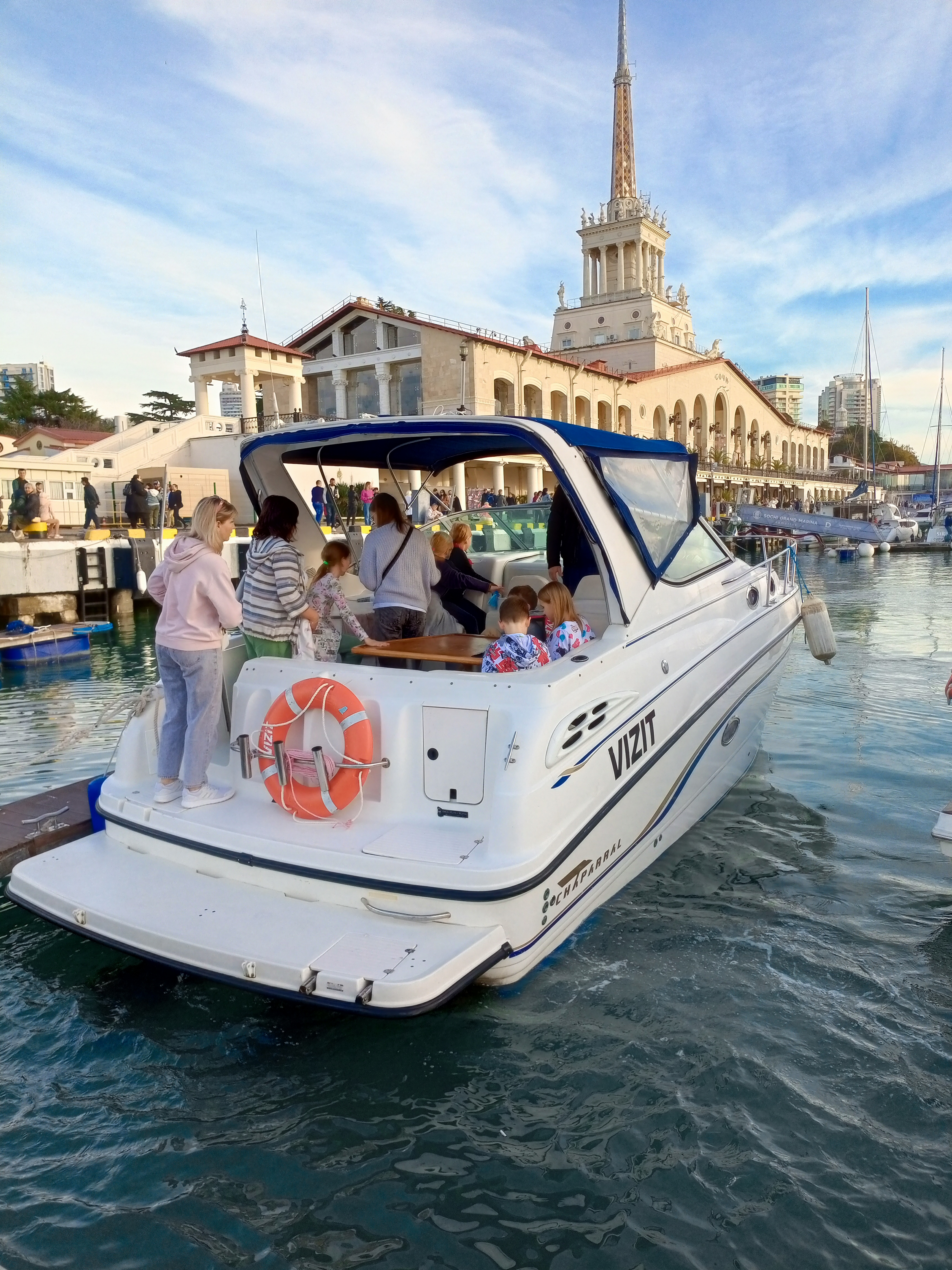 Индивидуальная прогулка на роскошной  яхте. Аренда однопалубной яхты (39/66)