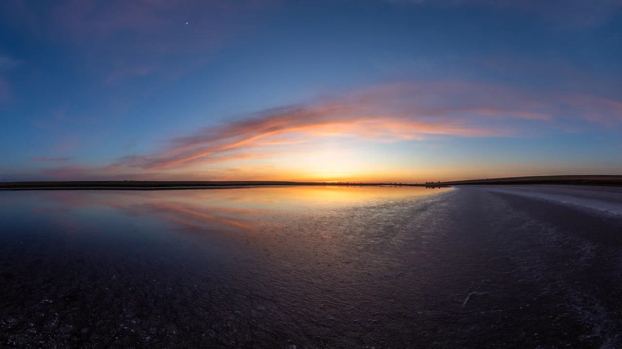 Прикаспий: от пустынь до цветущих степей (20/24)