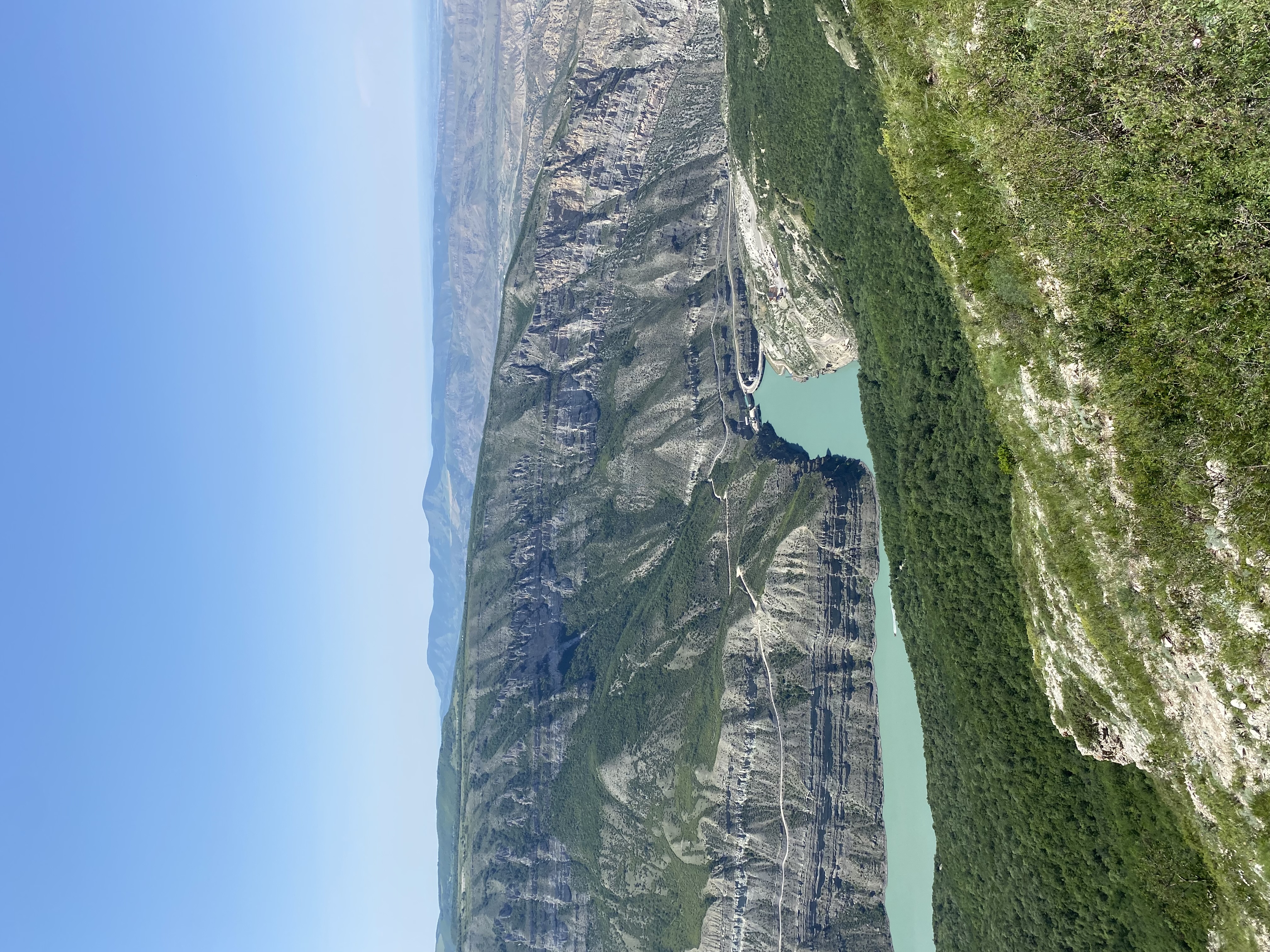 Страна гор (39/64)