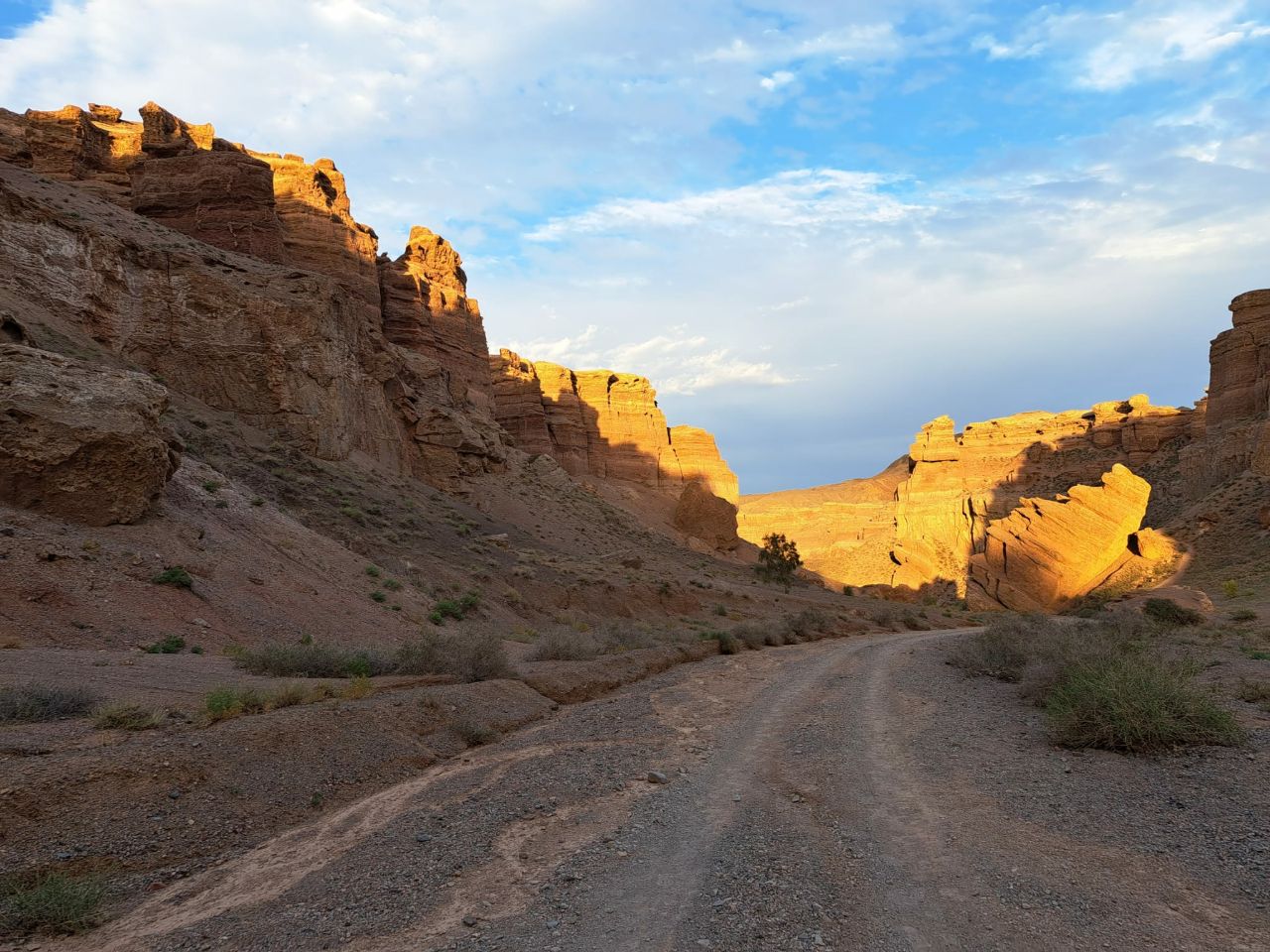 Три каньона реки Чарын: Черный, Лунный и Чарынский- в индивидуальном формате (14/14)