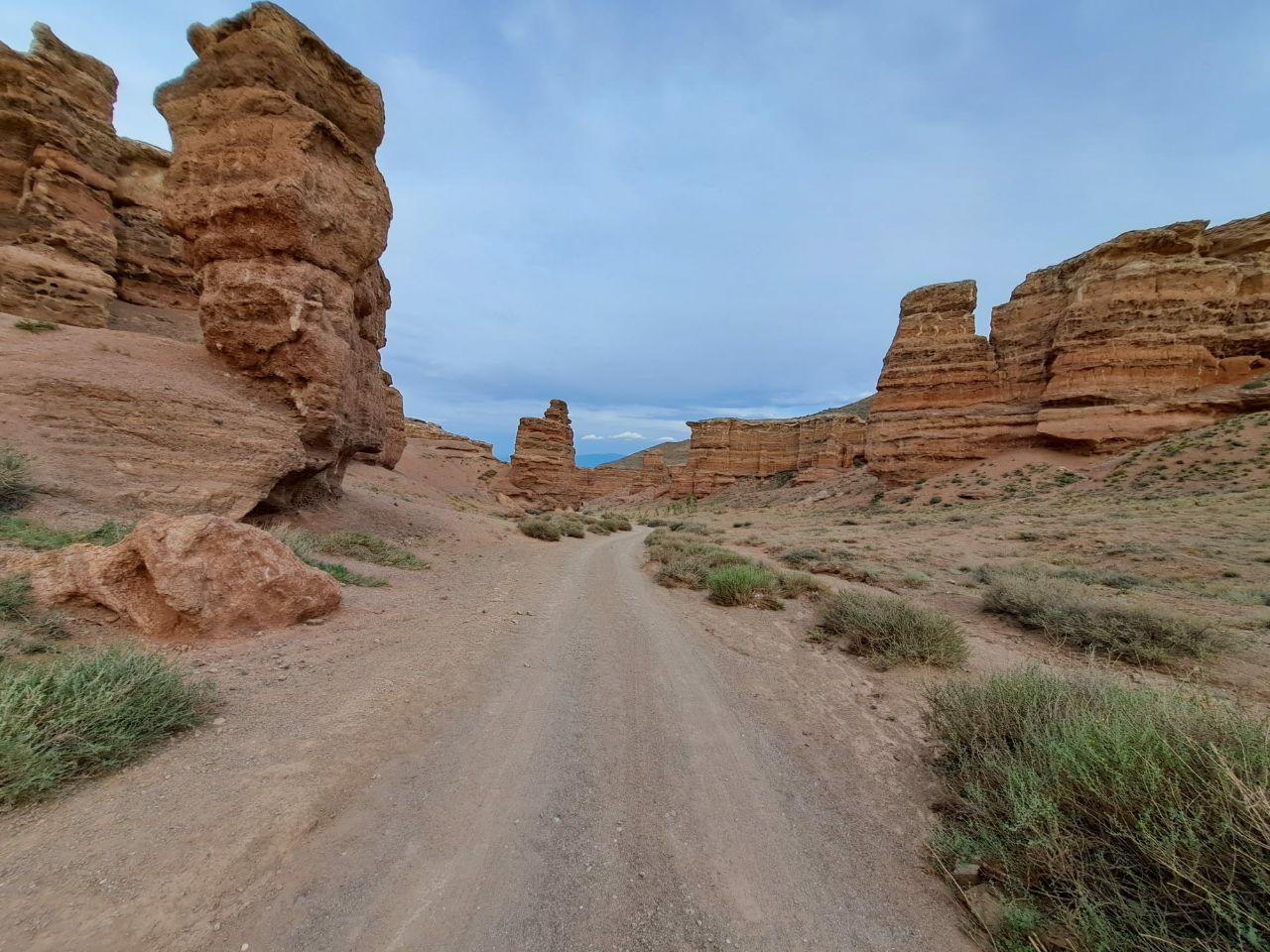 Три каньона реки Чарын: Черный, Лунный и Чарынский- в индивидуальном формате (13/14)