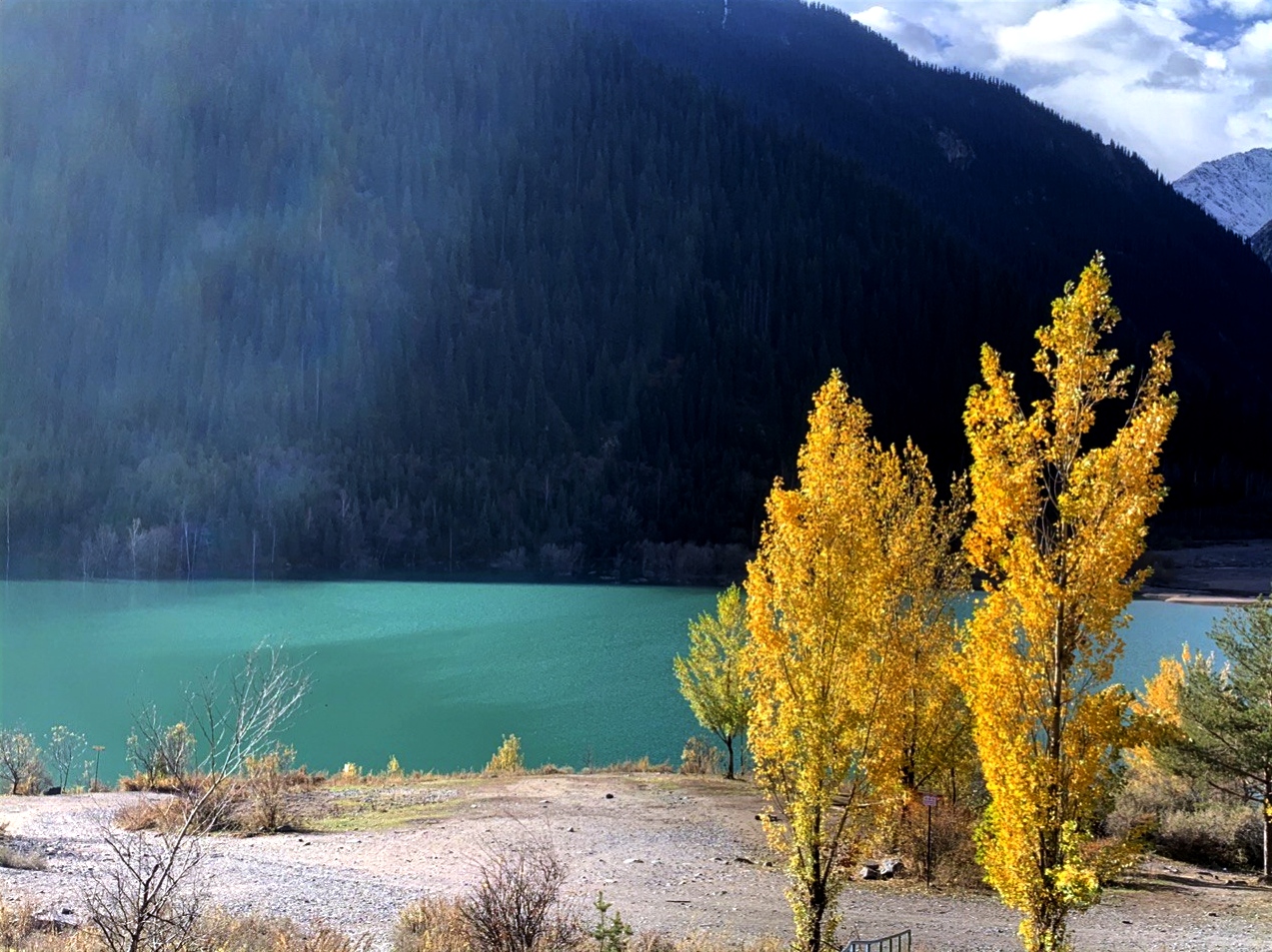 Озеро Иссык- в индивидуальном формате (4/10)