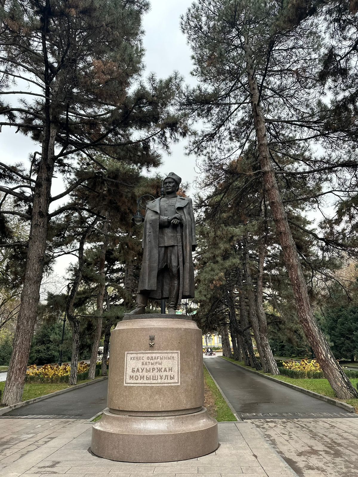 Пешеходная экскурсия  Что посмотреть в Алматы. (8/16)