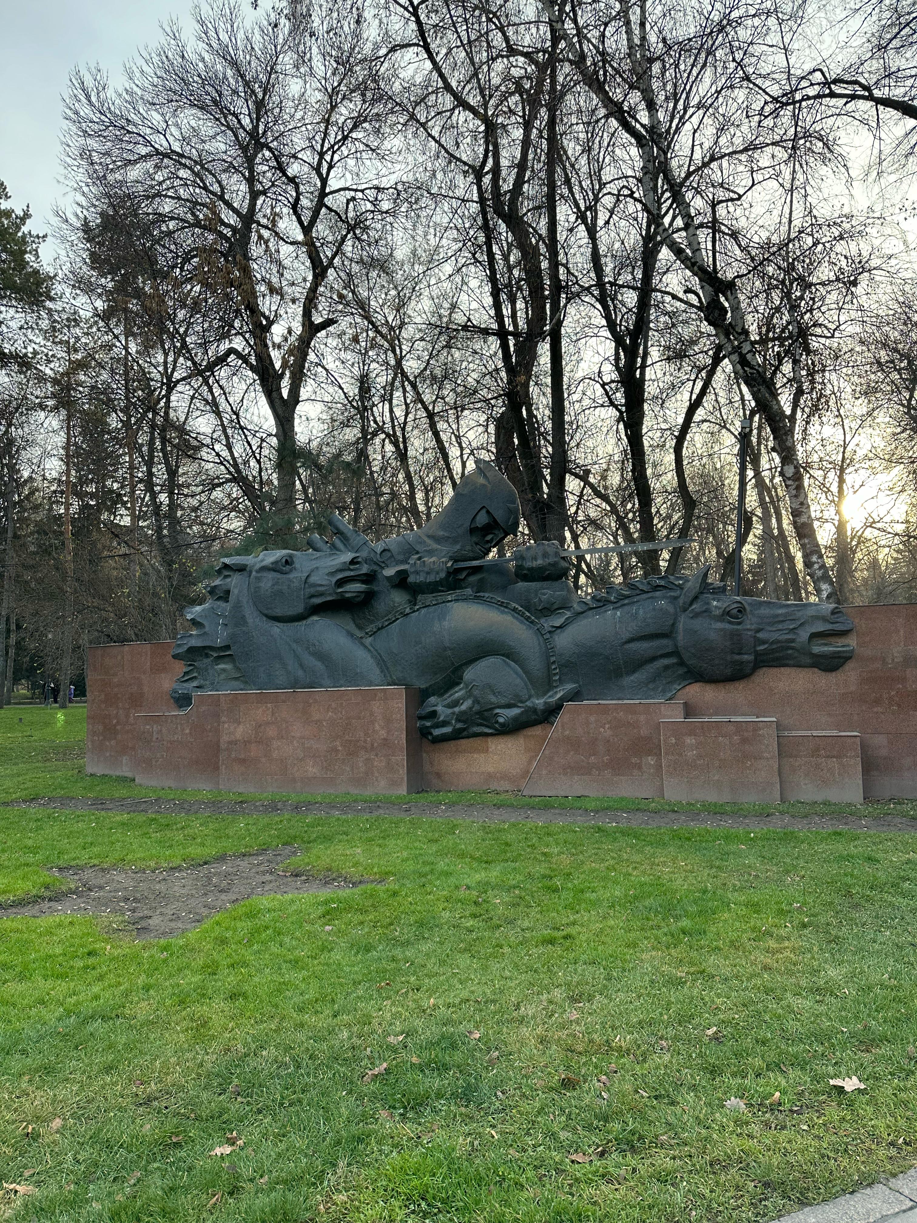 Пешеходная экскурсия  Что посмотреть в Алматы. (11/16)