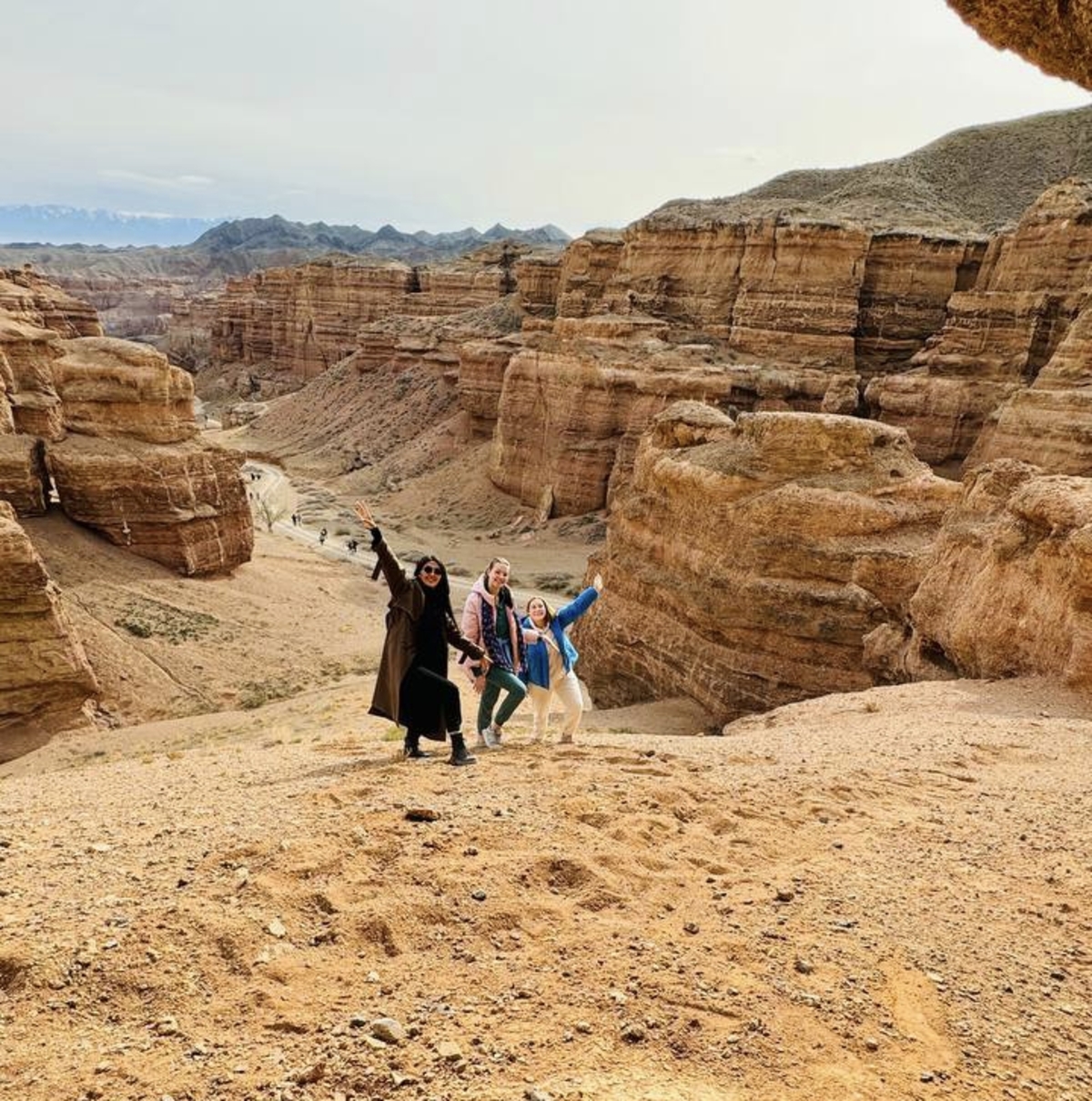 Озера Каинды, Кольсай и Чарынский, Черный,Лунный Каньоны за 2 дня (9/17)