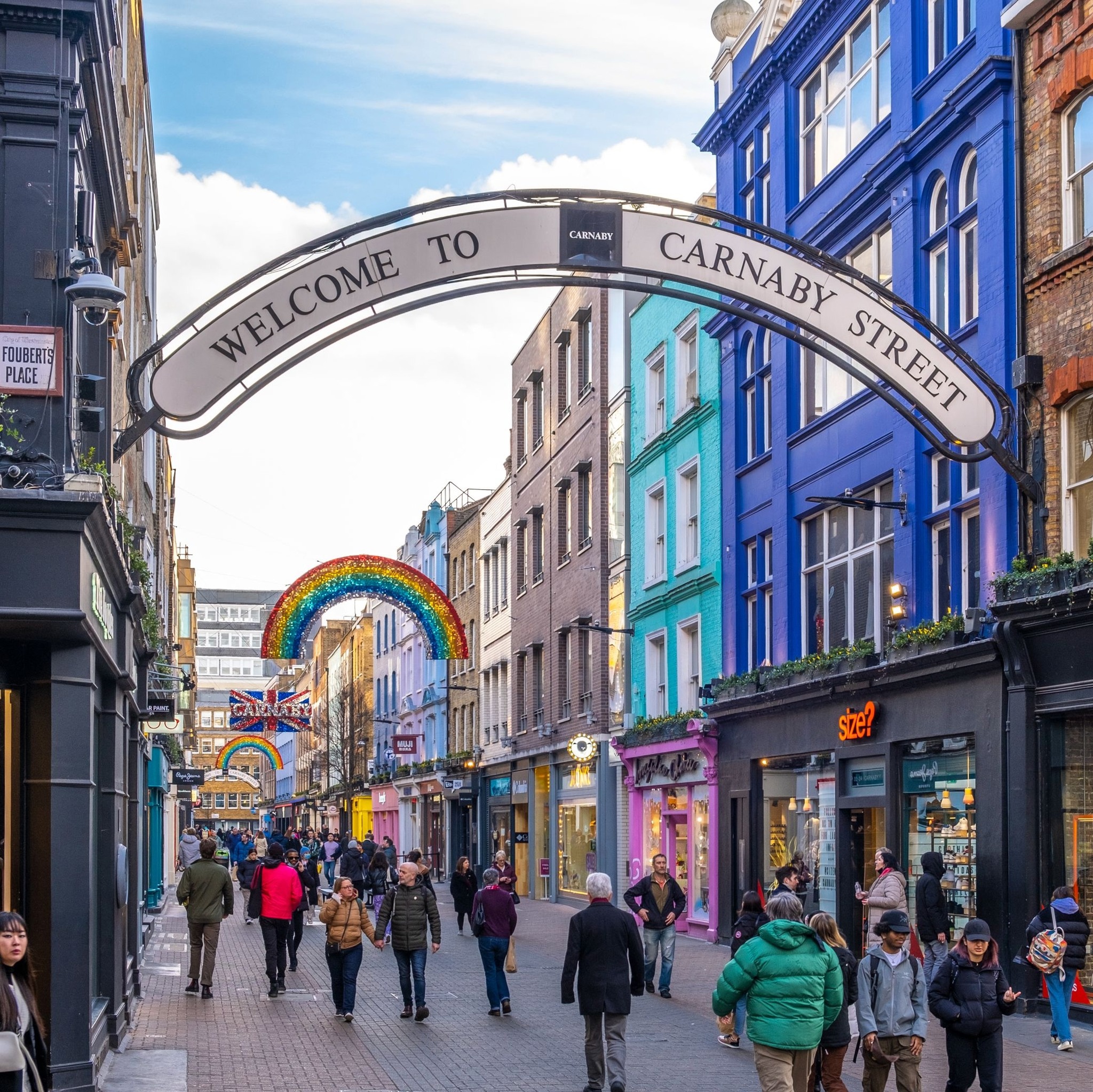 Ле-ген-дар-но