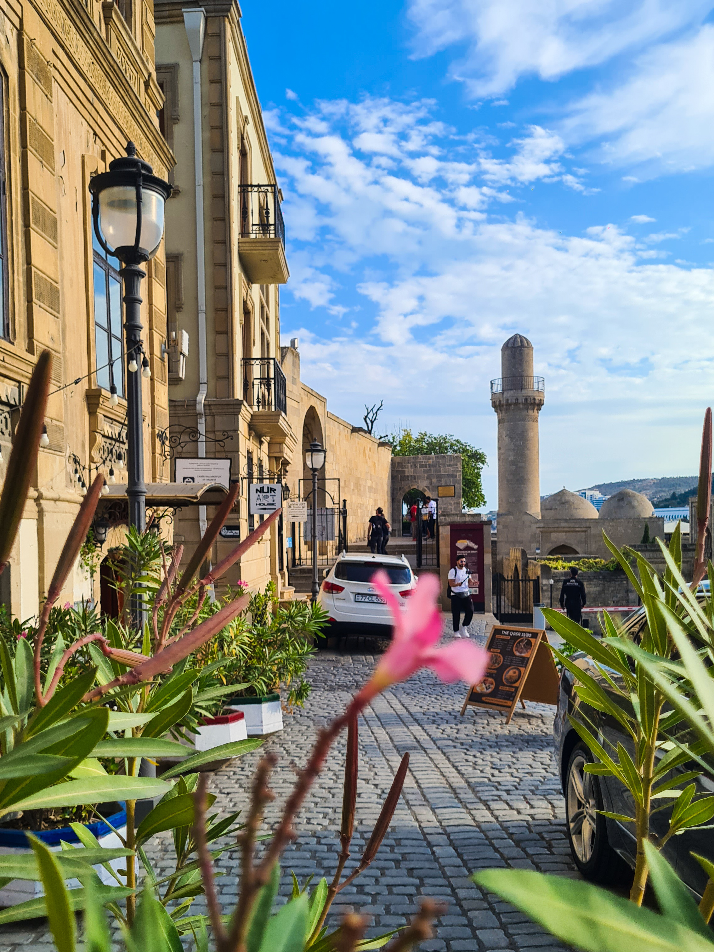 В гостях у Шемаханской Царицы! Красочный Азербайджан! (4/33)