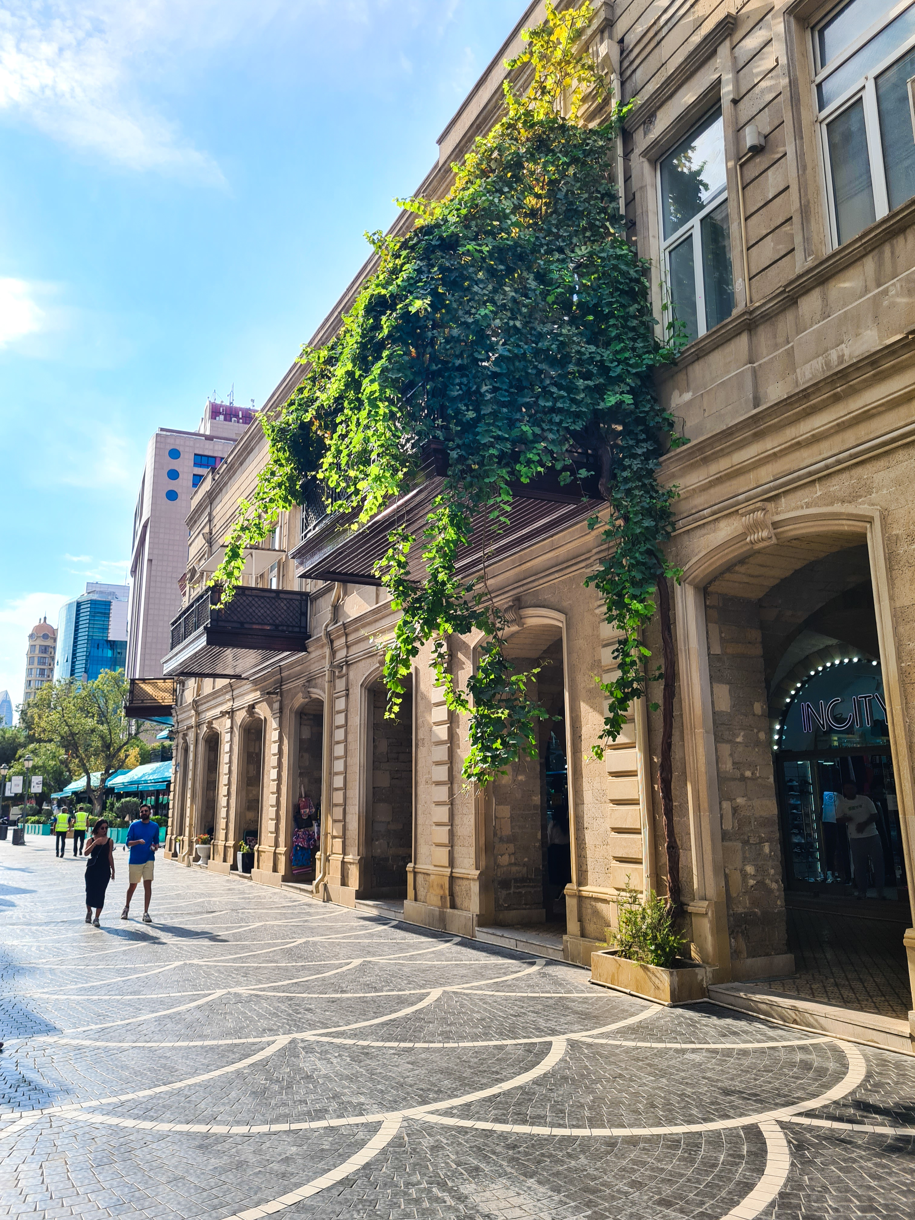 В гостях у Шемаханской Царицы! Красочный Азербайджан! (14/33)