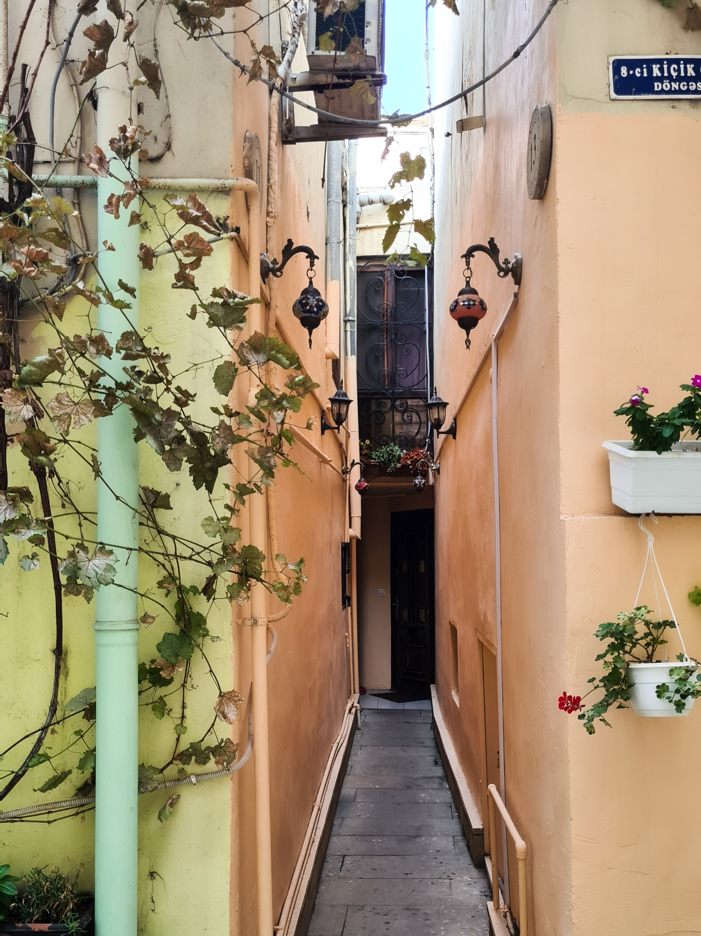 В гостях у Шемаханской Царицы! Красочный Азербайджан! (17/33)