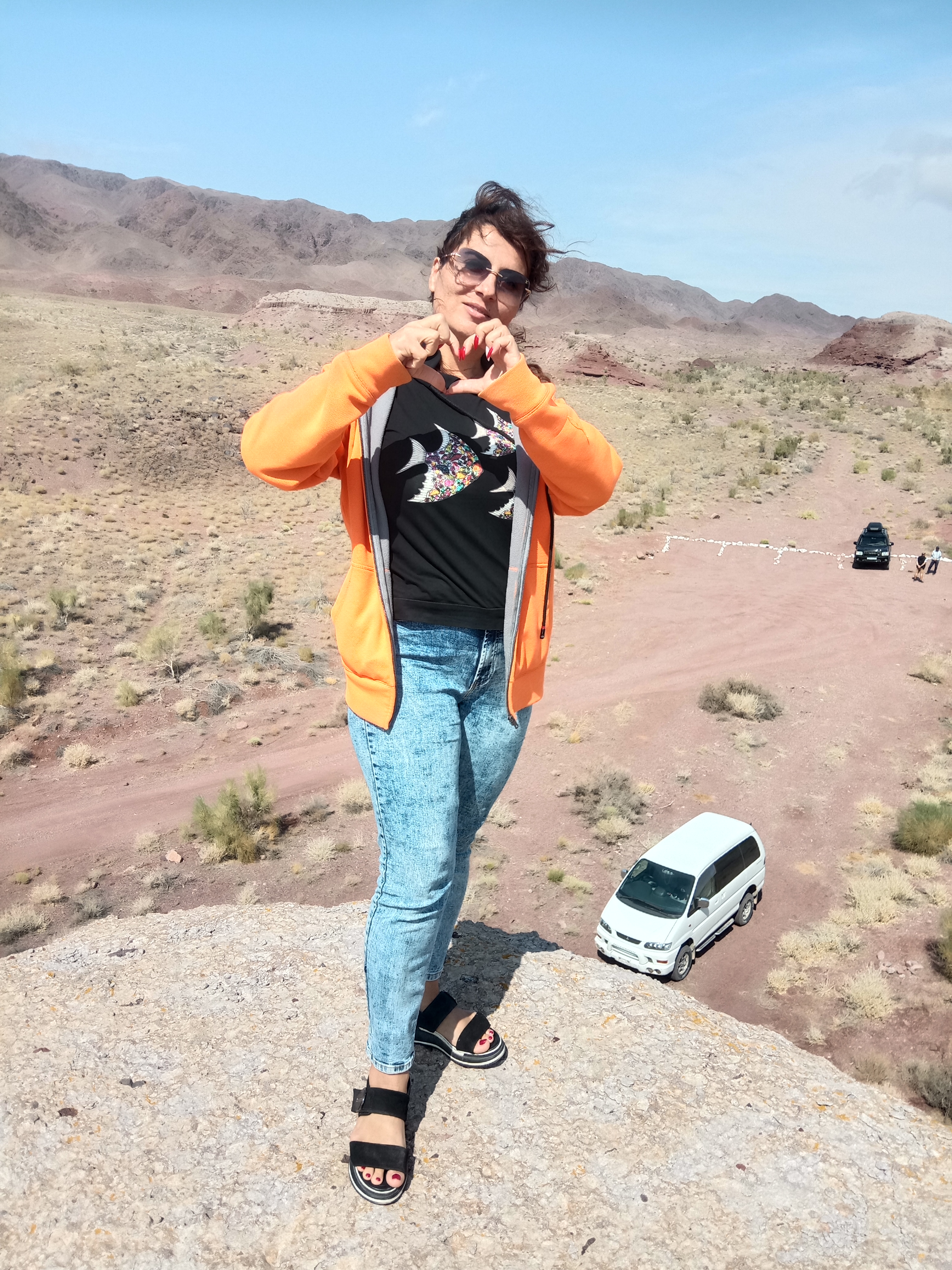 Парк Алтын Эмель - Поющий Бархан, горы Актау и Катутау - все включено (13/18)