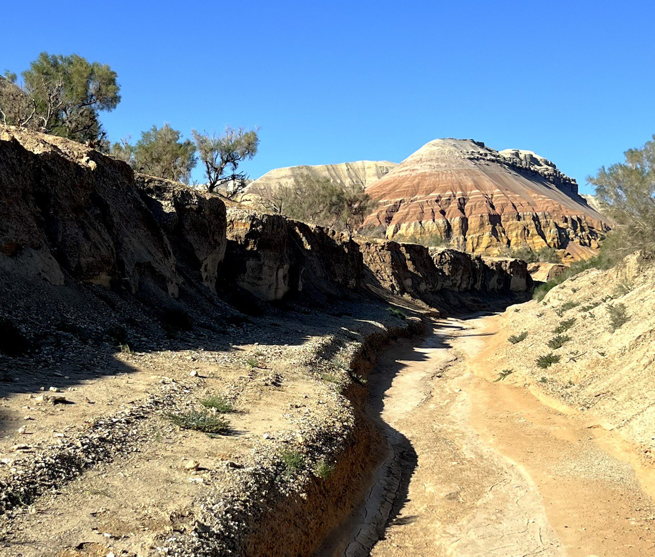 Парк Алтын Эмель - Поющий Бархан, горы Актау и Катутау - все включено (14/18)