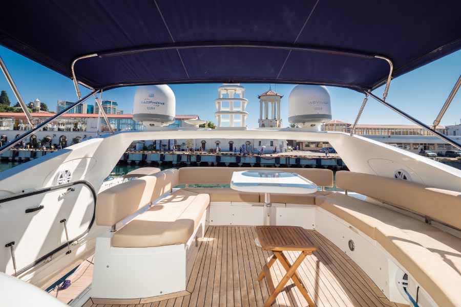 Морская Vip прогулка с арендой роскошной, моторной, двухпалубной Vip яхты (27/48)