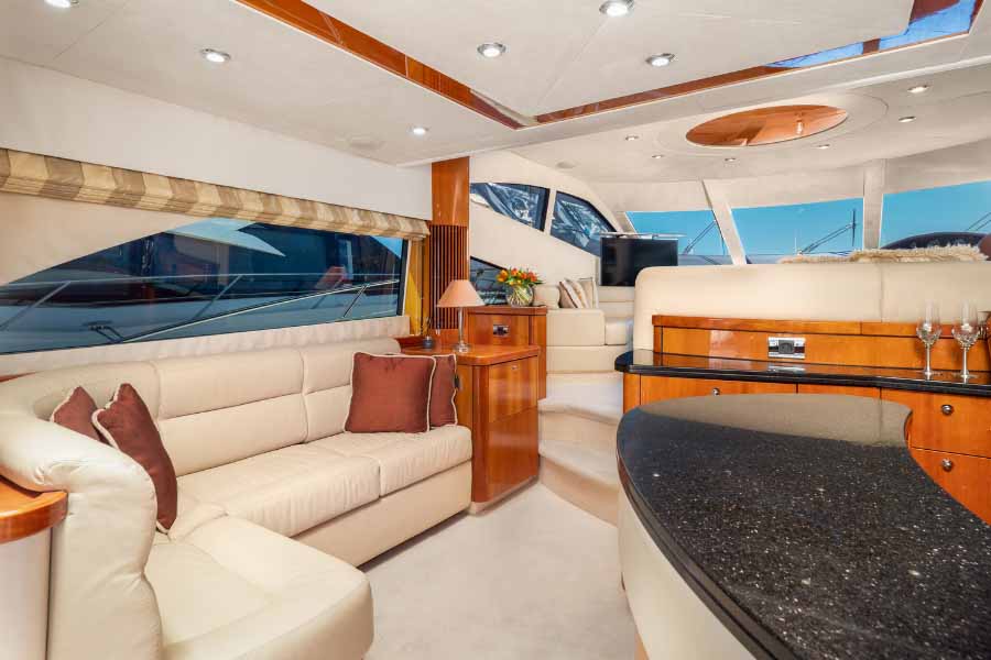 Морская Vip прогулка с арендой роскошной, моторной, двухпалубной Vip яхты (33/48)