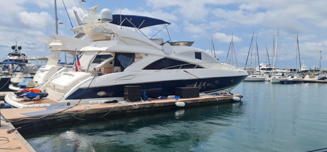 Морская Vip прогулка с арендой роскошной, моторной, двухпалубной Vip яхты (45/48)