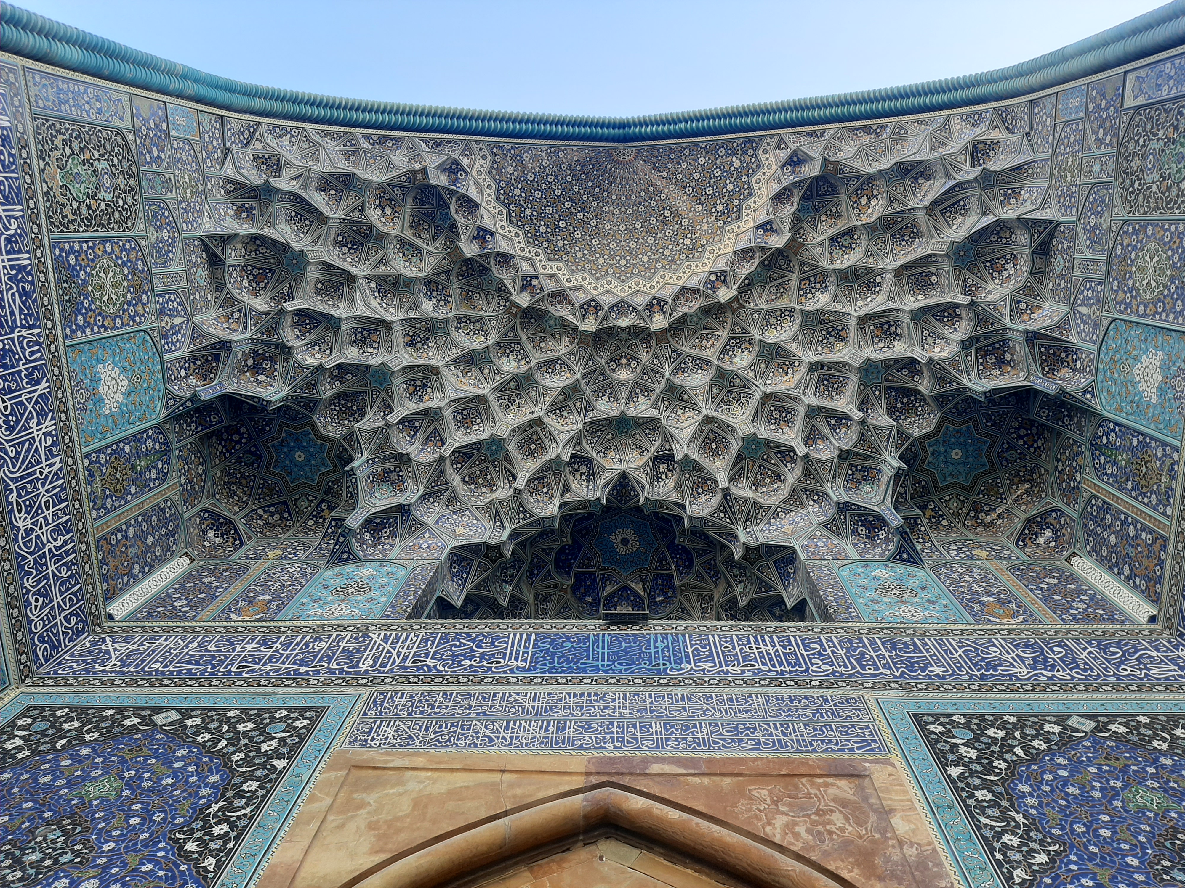 Солнечный Иран и острова Персидского залива (23/70)