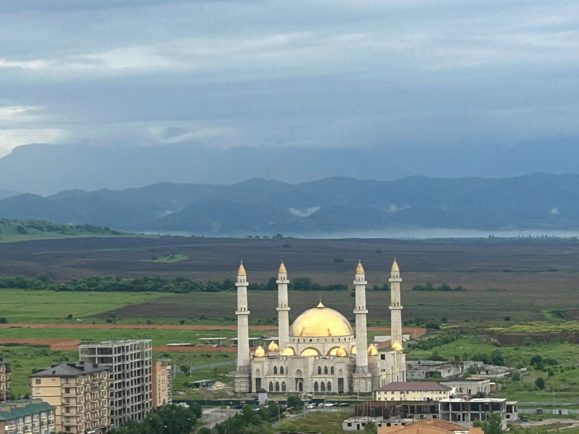 Три республики Северная Осетия, Ингушетия, Чечня