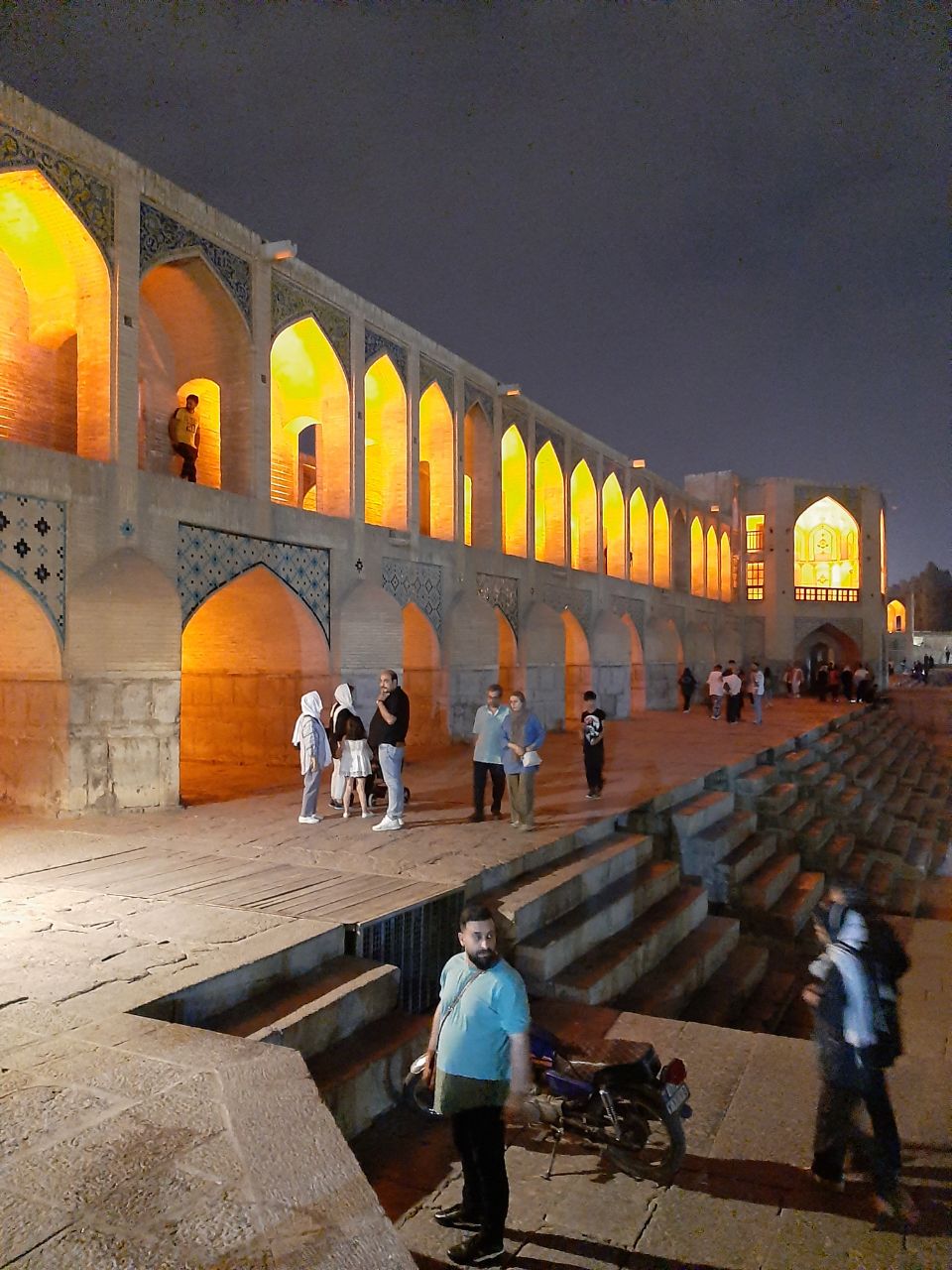 Солнечный Иран и острова Персидского залива (39/70)