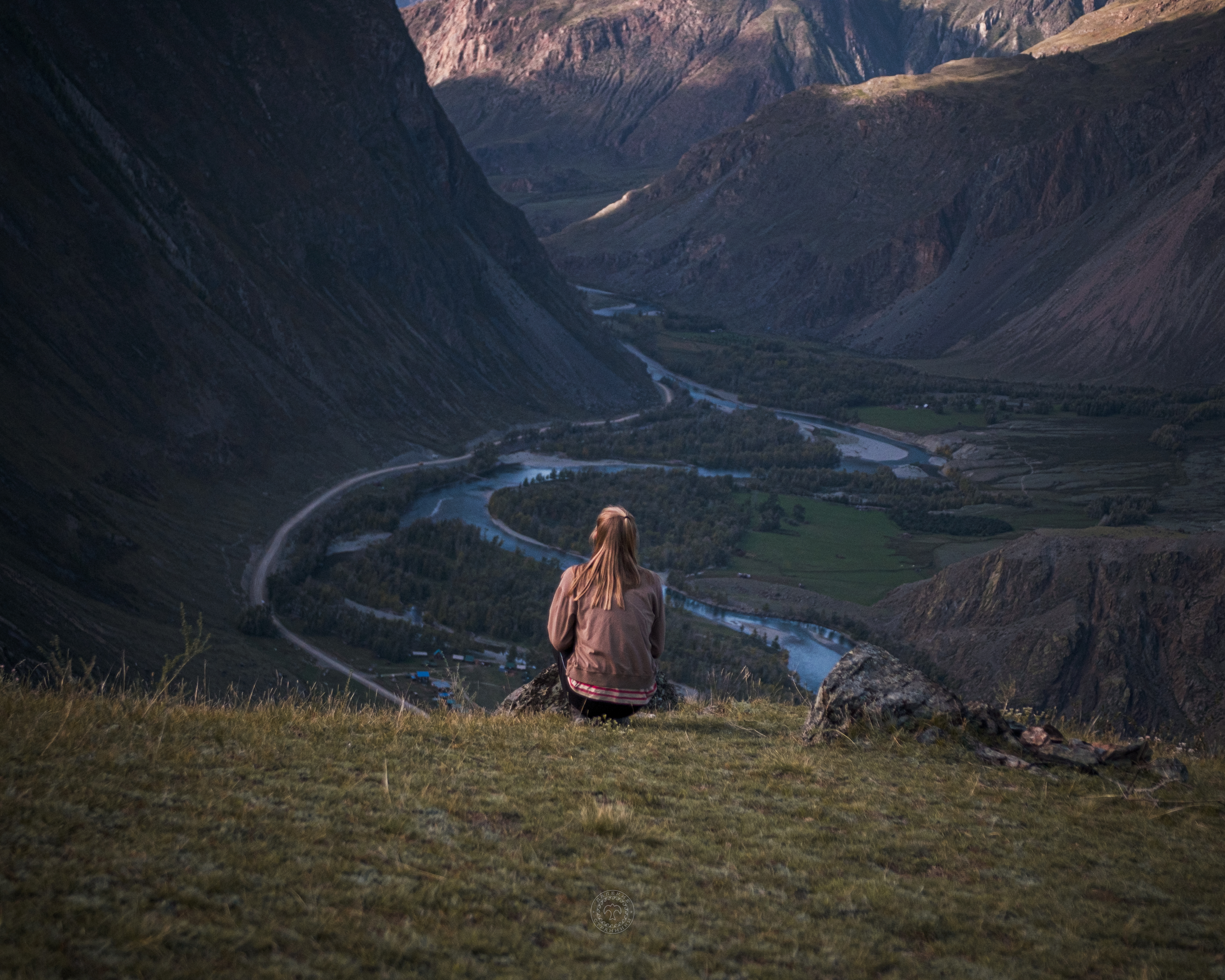 Спускаемся в Долину