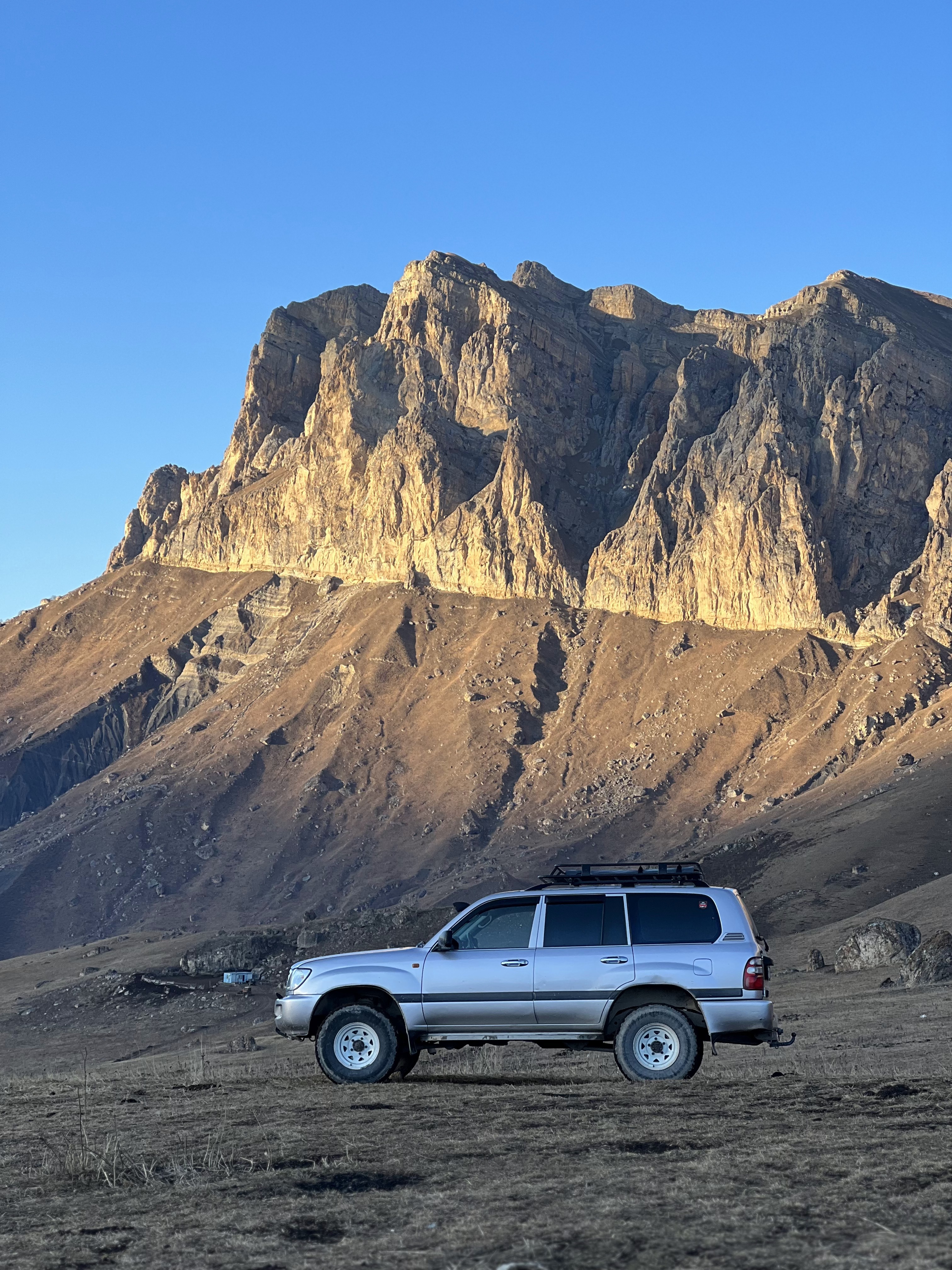 Тайны Эльбруса: В гости к великанам (4/17)