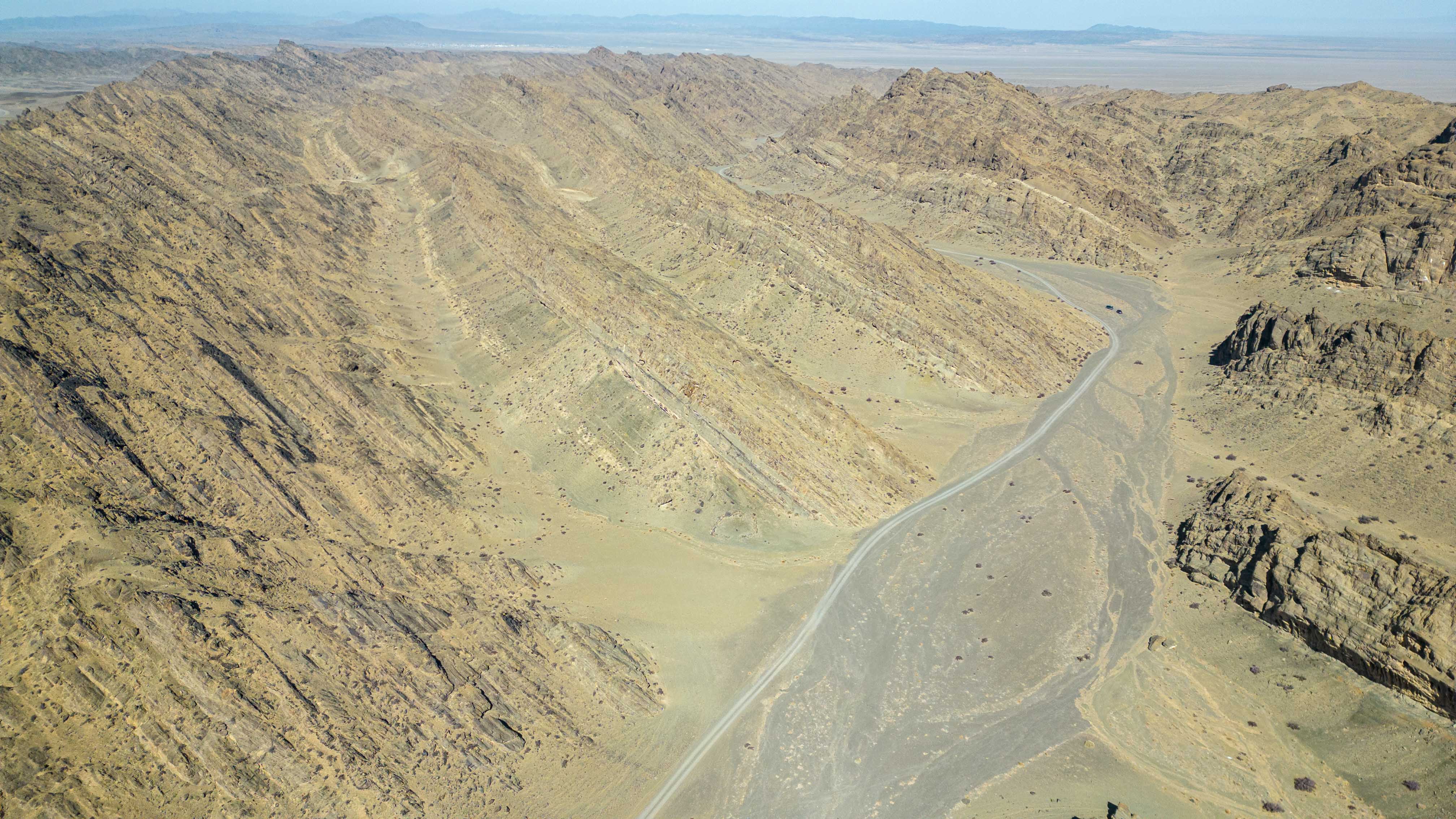 К труднодоступному сердцу Гоби. Большой кольцевой маршрут. Комфорт-тур без палаток. (13/34)
