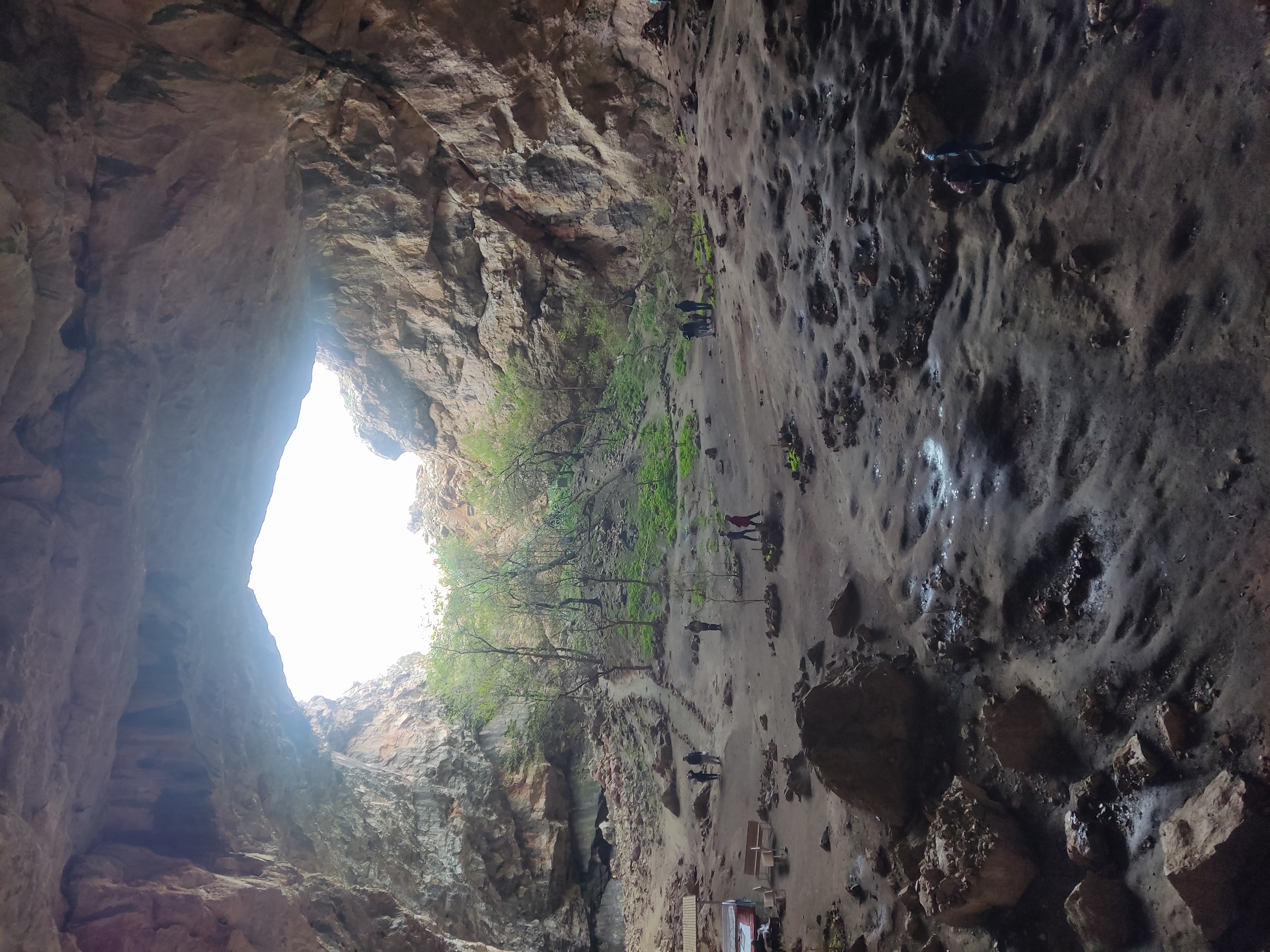 Мавзолей Домалак-ана и пещера Акмешит: Святые места за 1 день (5/7)