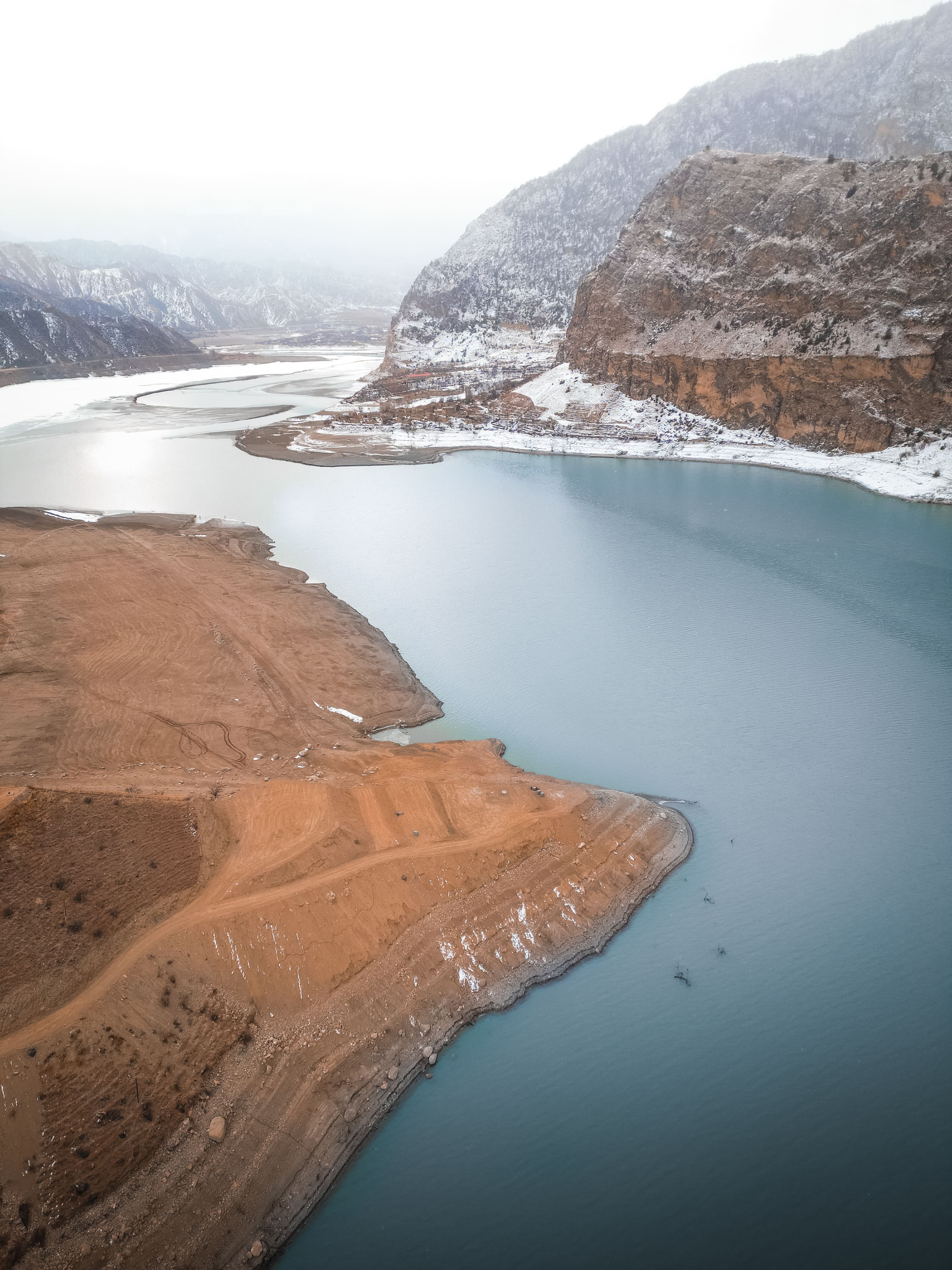 Зимнее царство Дагестана и катание на коньках на озере Мочох (4/10)