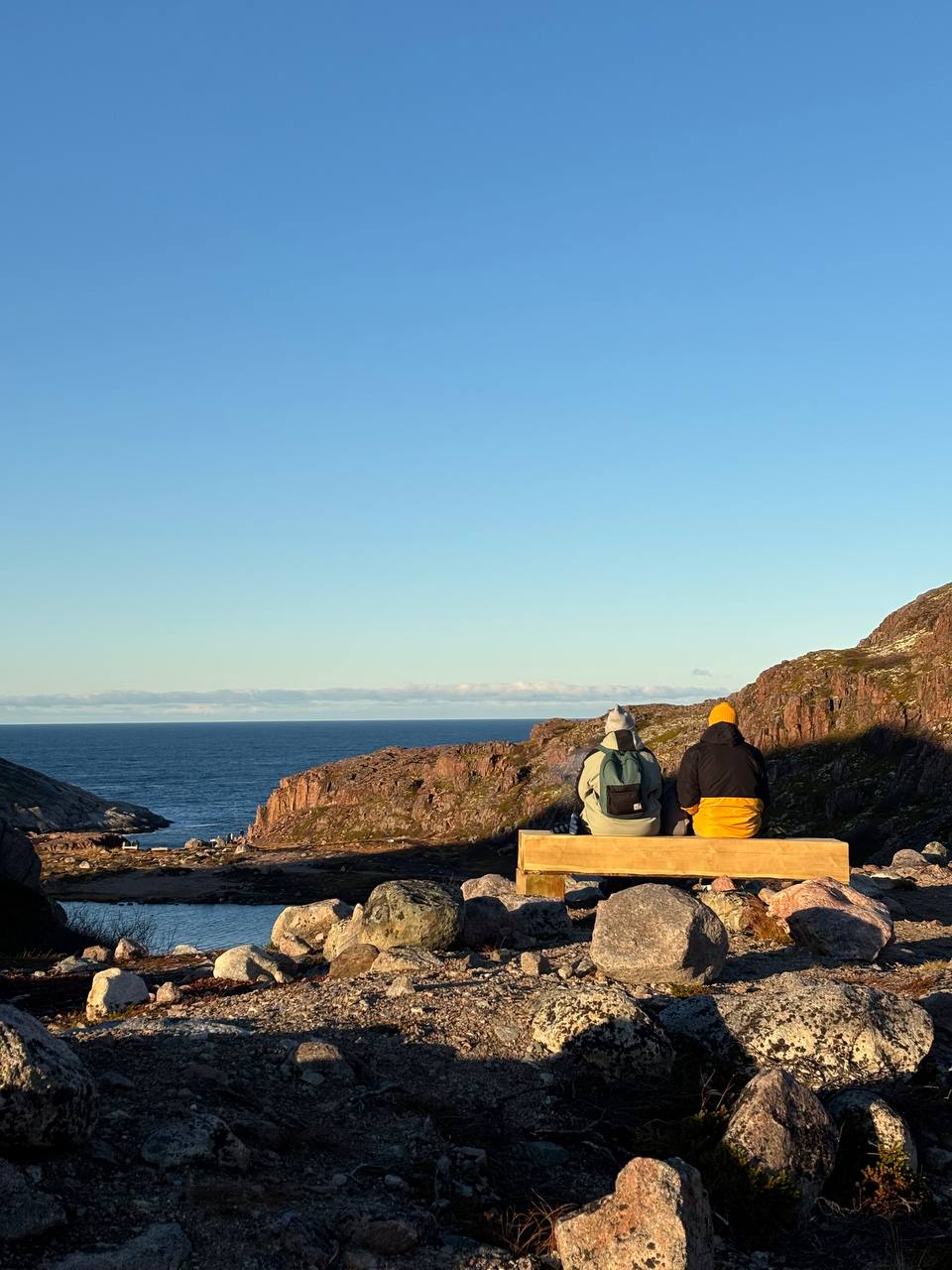 Териберка: место, где северный край встречается с теплом сердца. (3/11)