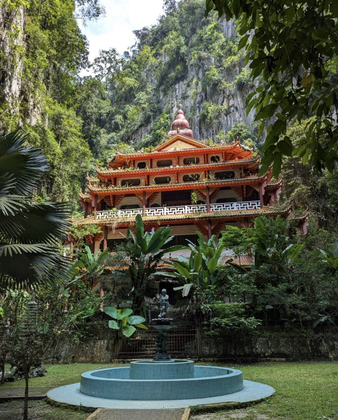 Малайзия: Куала-Лумпур, Малакка, Ай-Пох, Камерунский холмы, Пенанг, о. Лангкави. (14/46)