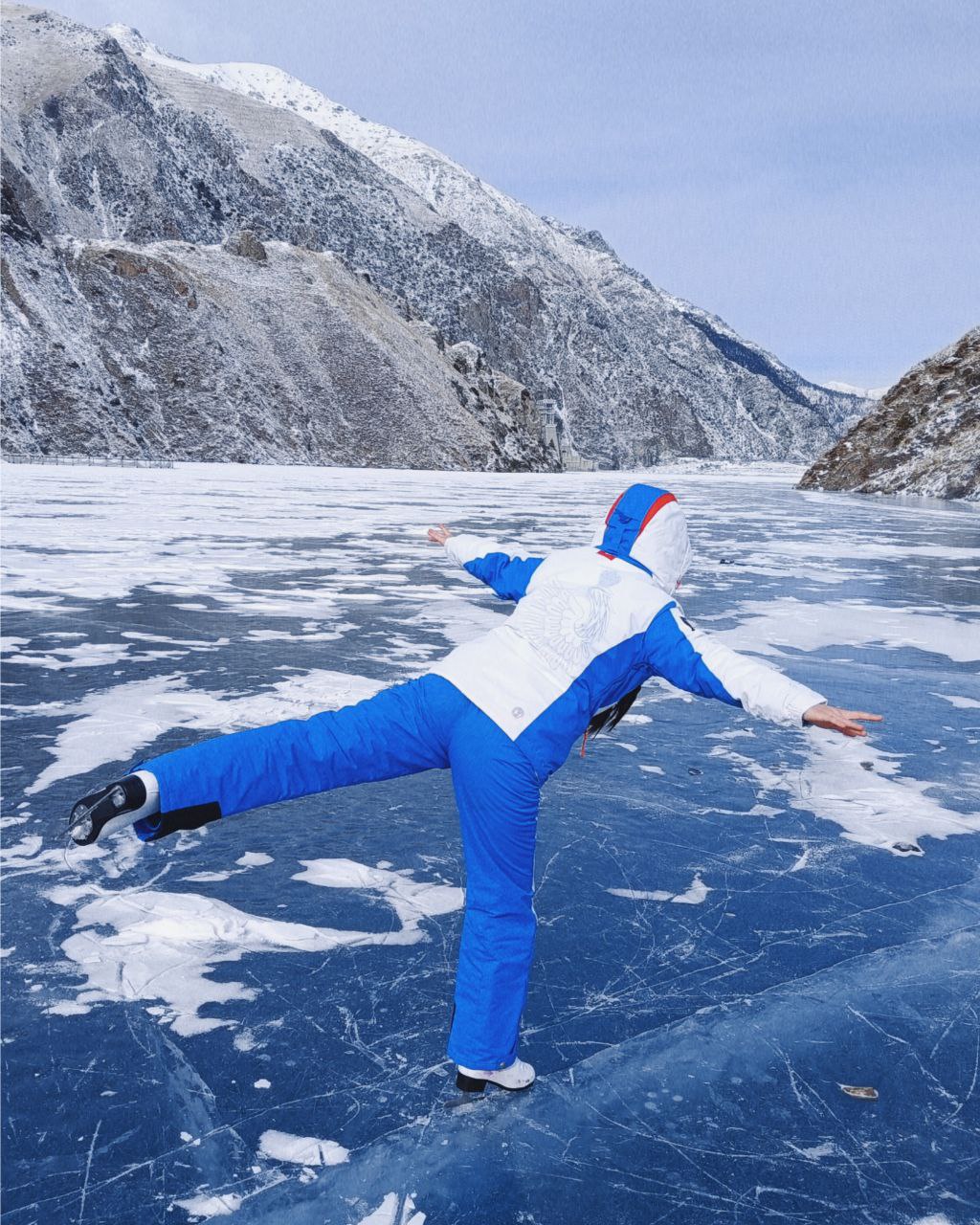 Осетинский Байкал-Зарамагское водохранилище.Зимний авторский тур в Осетию. (4/15)