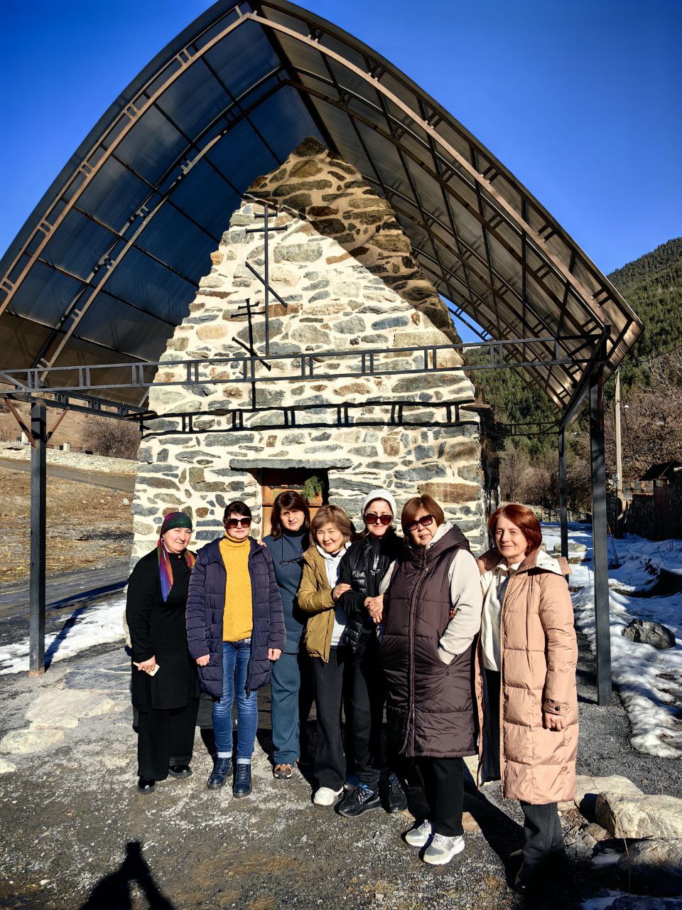 Осетинский Байкал-Зарамагское водохранилище.Зимний авторский тур в Осетию. (10/15)