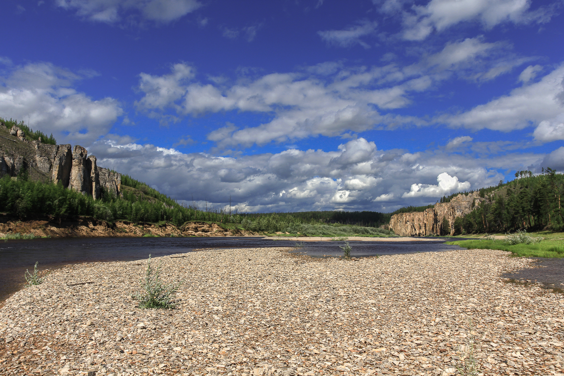 Золотые скалы реки Синяя. Синские и Ленские Столбы (5/12)