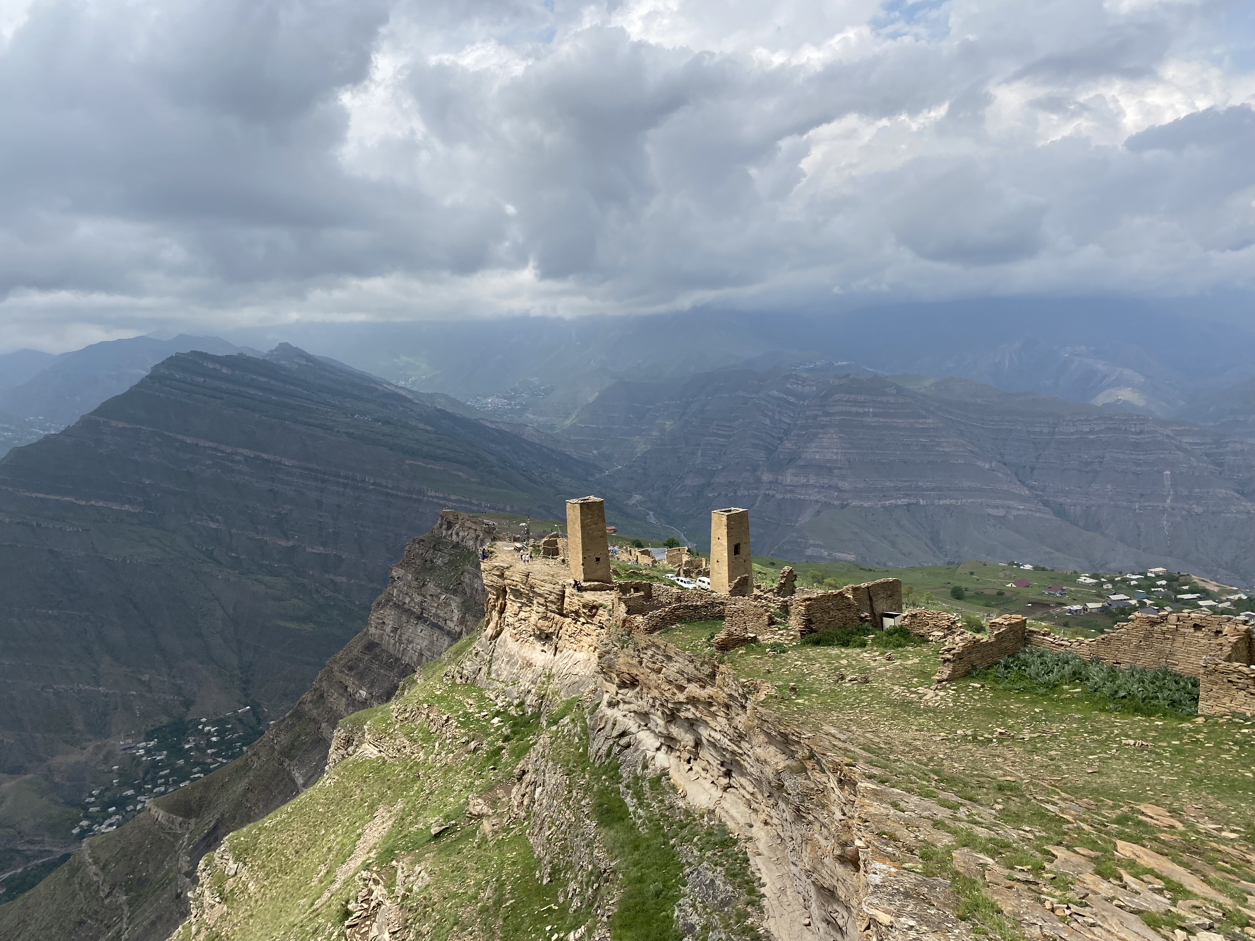 Страна гор (42/64)