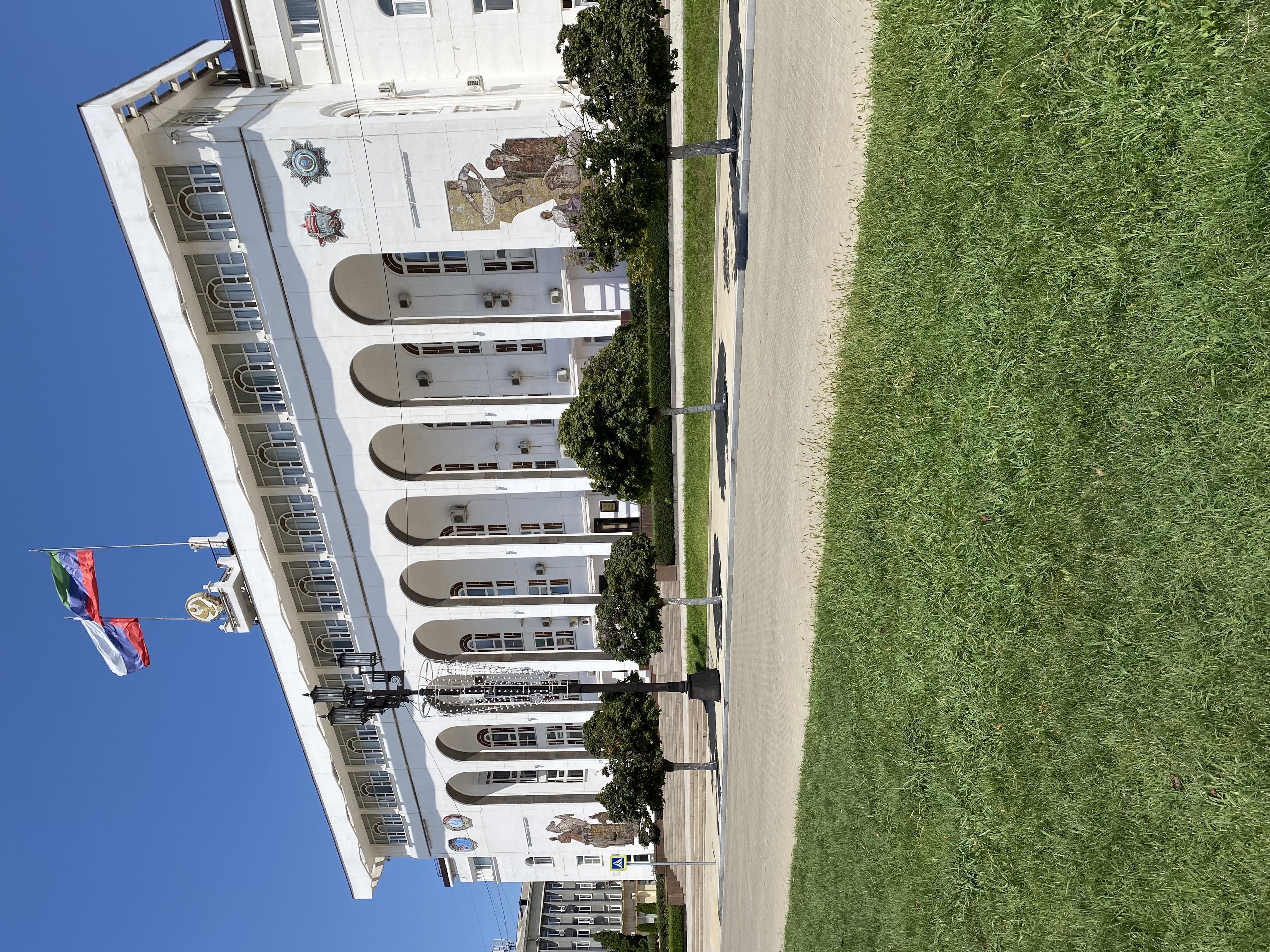 Город у моря Махачкала