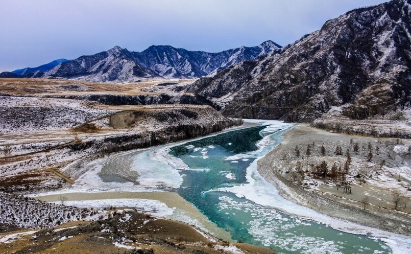 По Чуйскому тракту