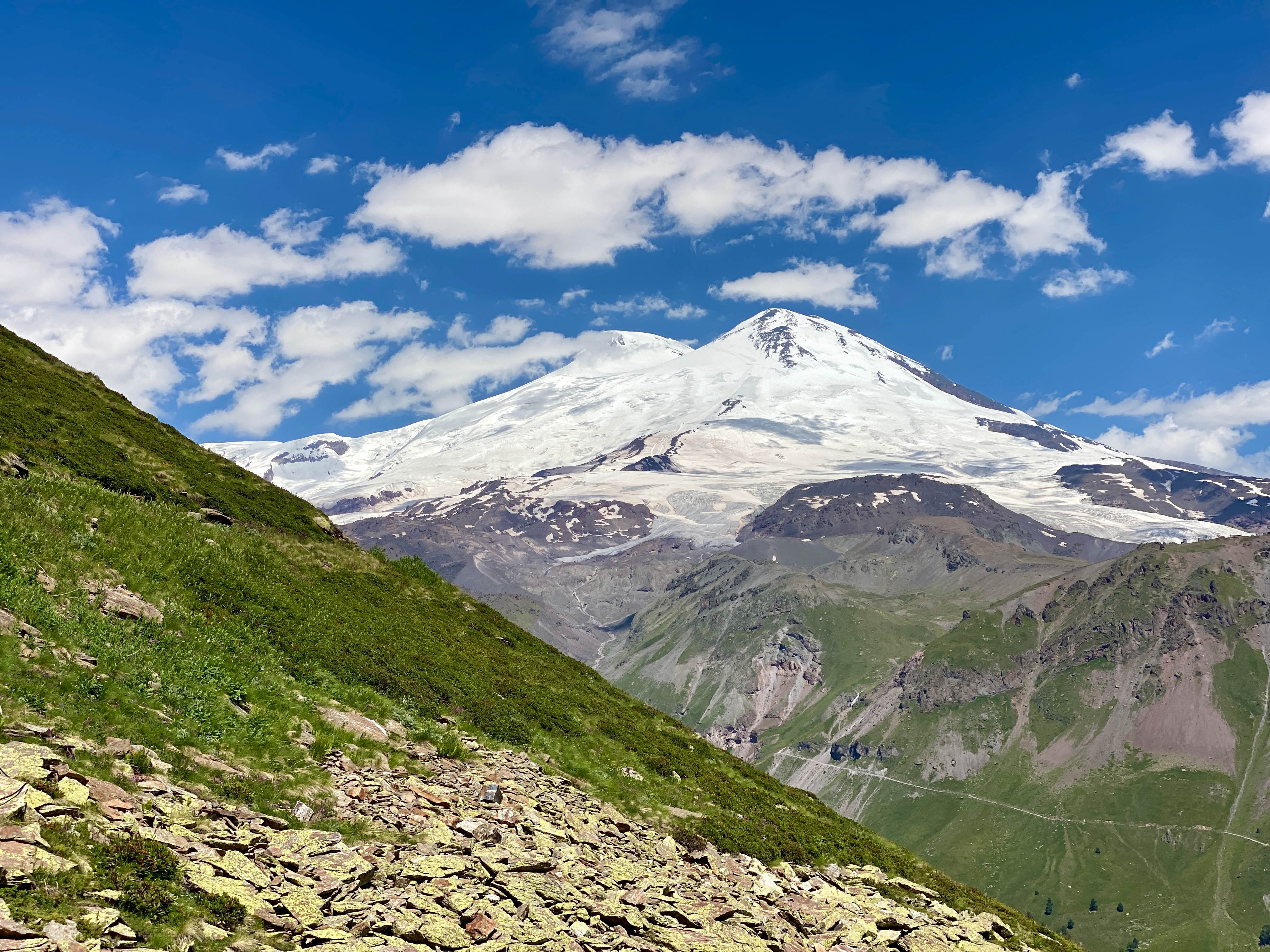 Приэльбрусье - царство горных панорам (25/37)